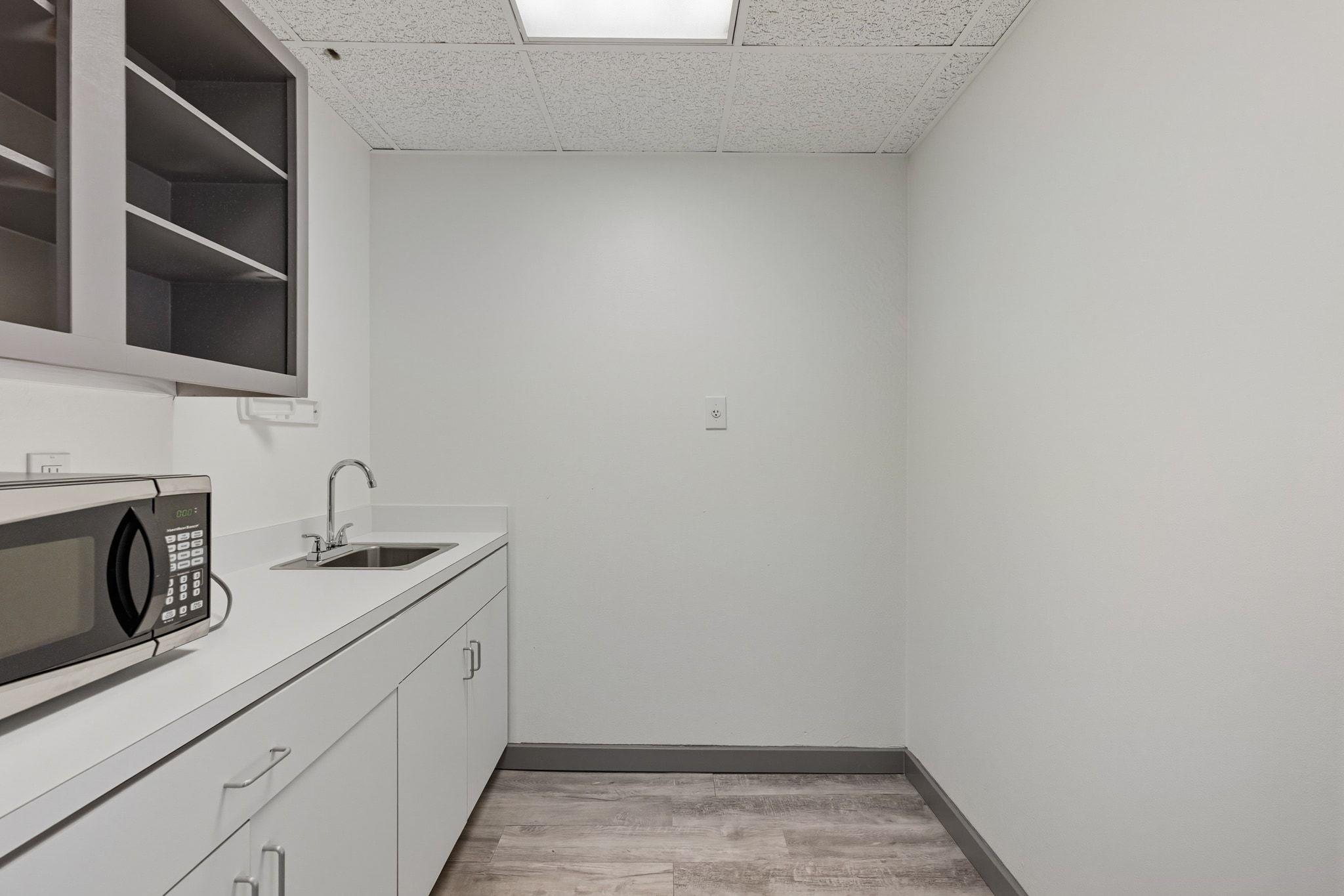 13740 Research Blvd # R Unit 2, Austin, TX 78750