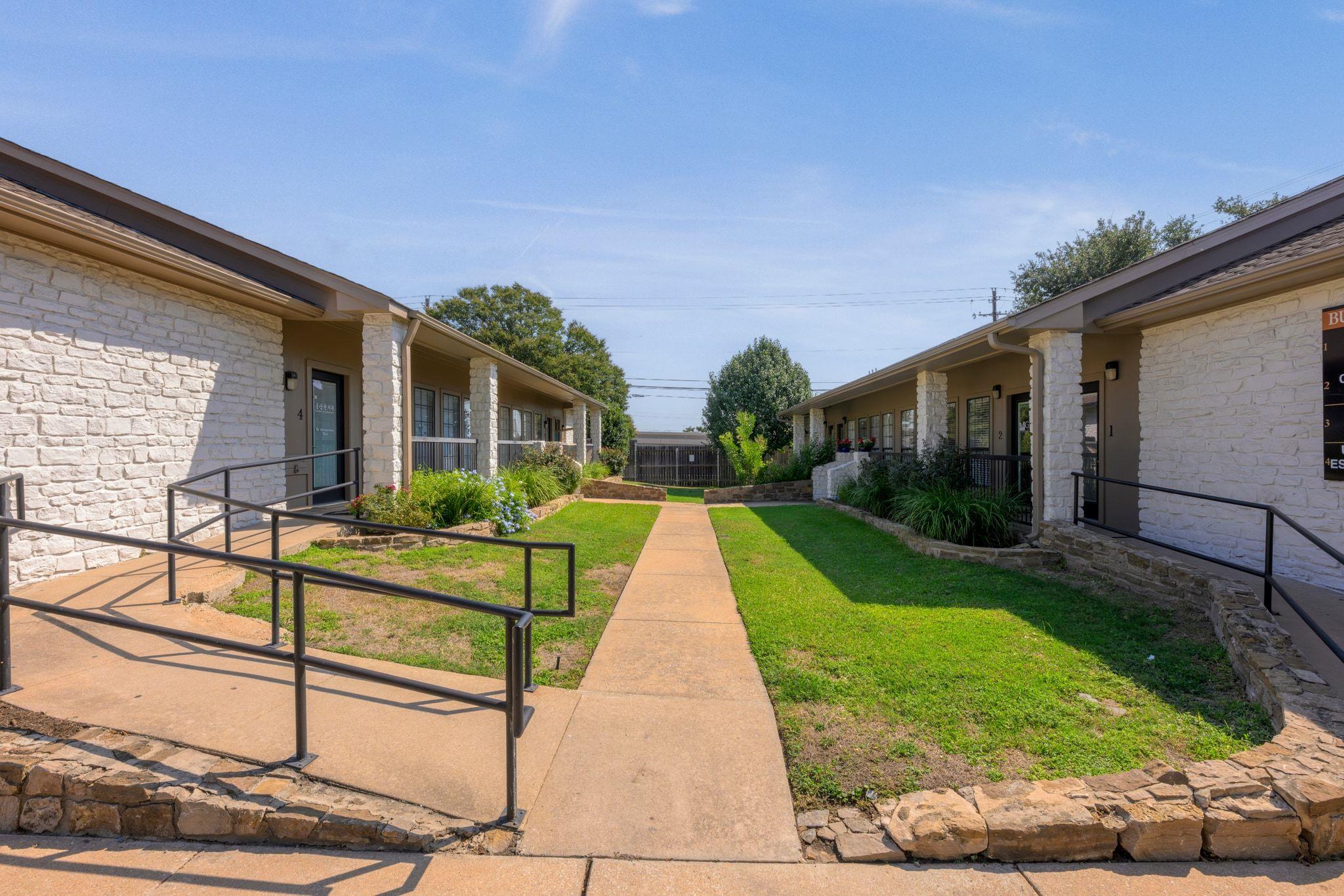 13740 Research Blvd # R Unit 2, Austin, TX 78750