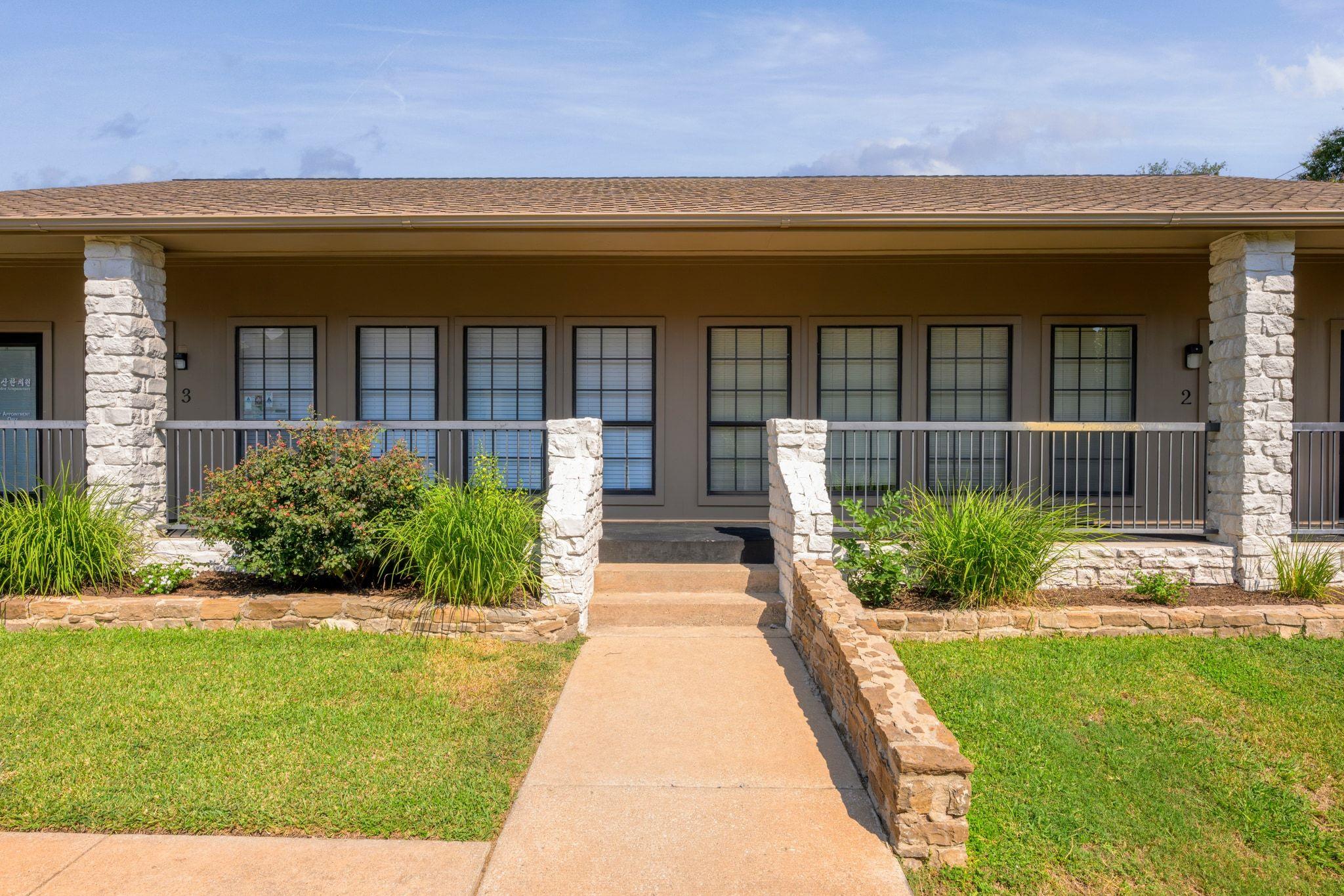 13740 Research Blvd # R Unit 2, Austin, TX 78750