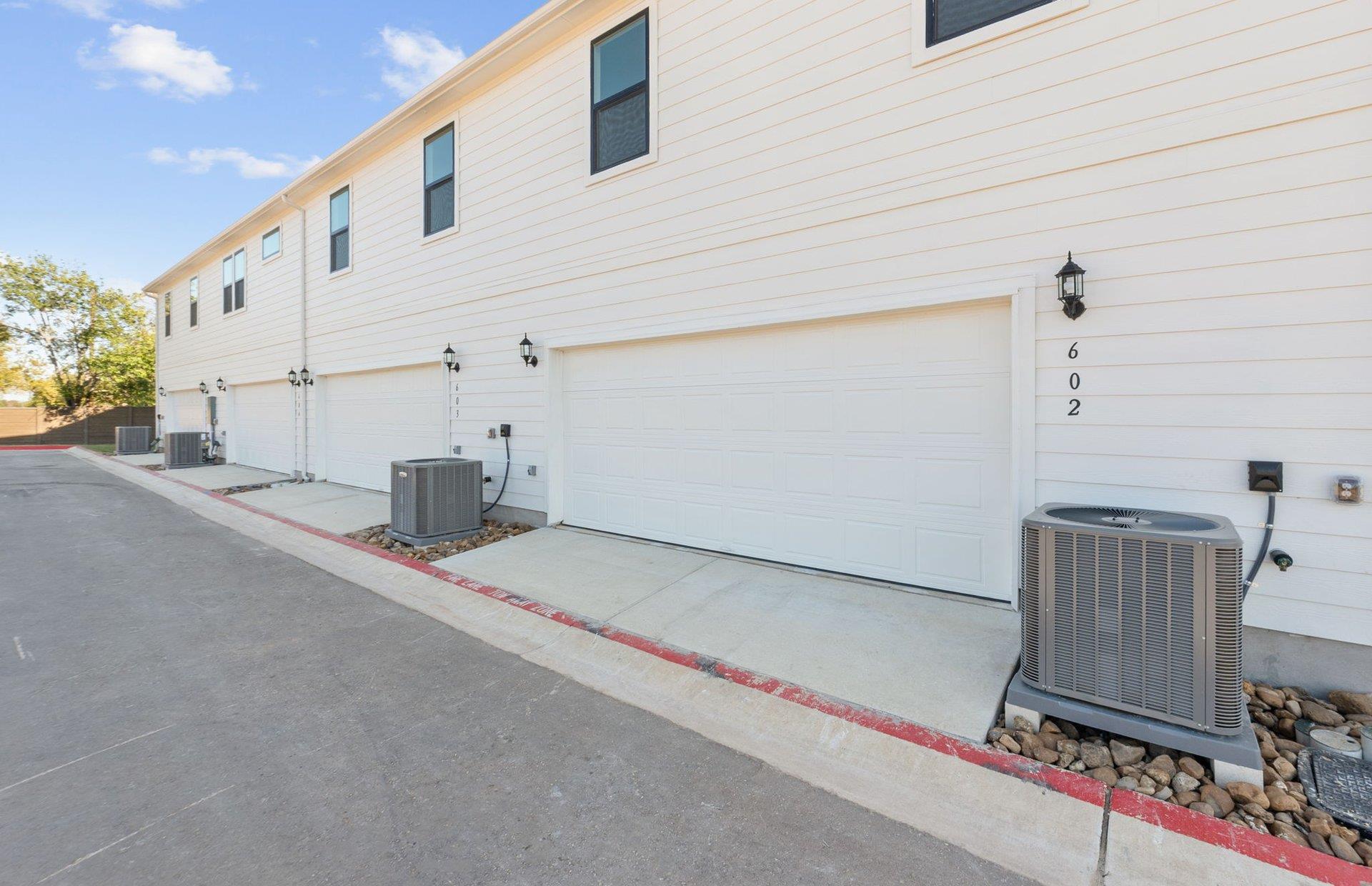 1280 E Main St # 602, Round Rock, TX 78664