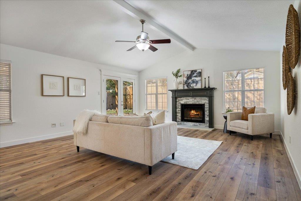 11612 Tanglebriar Trl, Austin, TX 78750