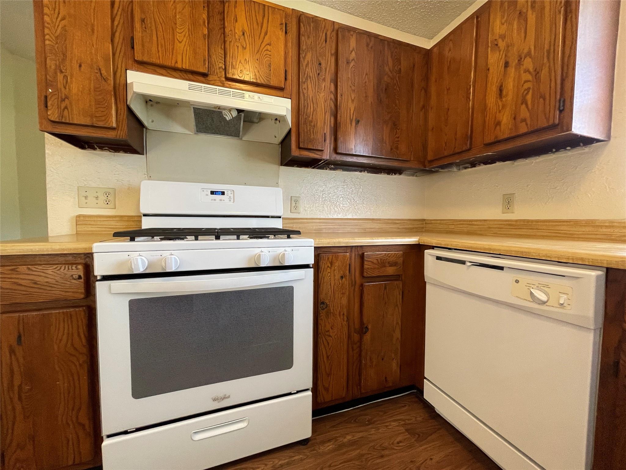 7902 Brodie Ln # A, Austin, TX 78745