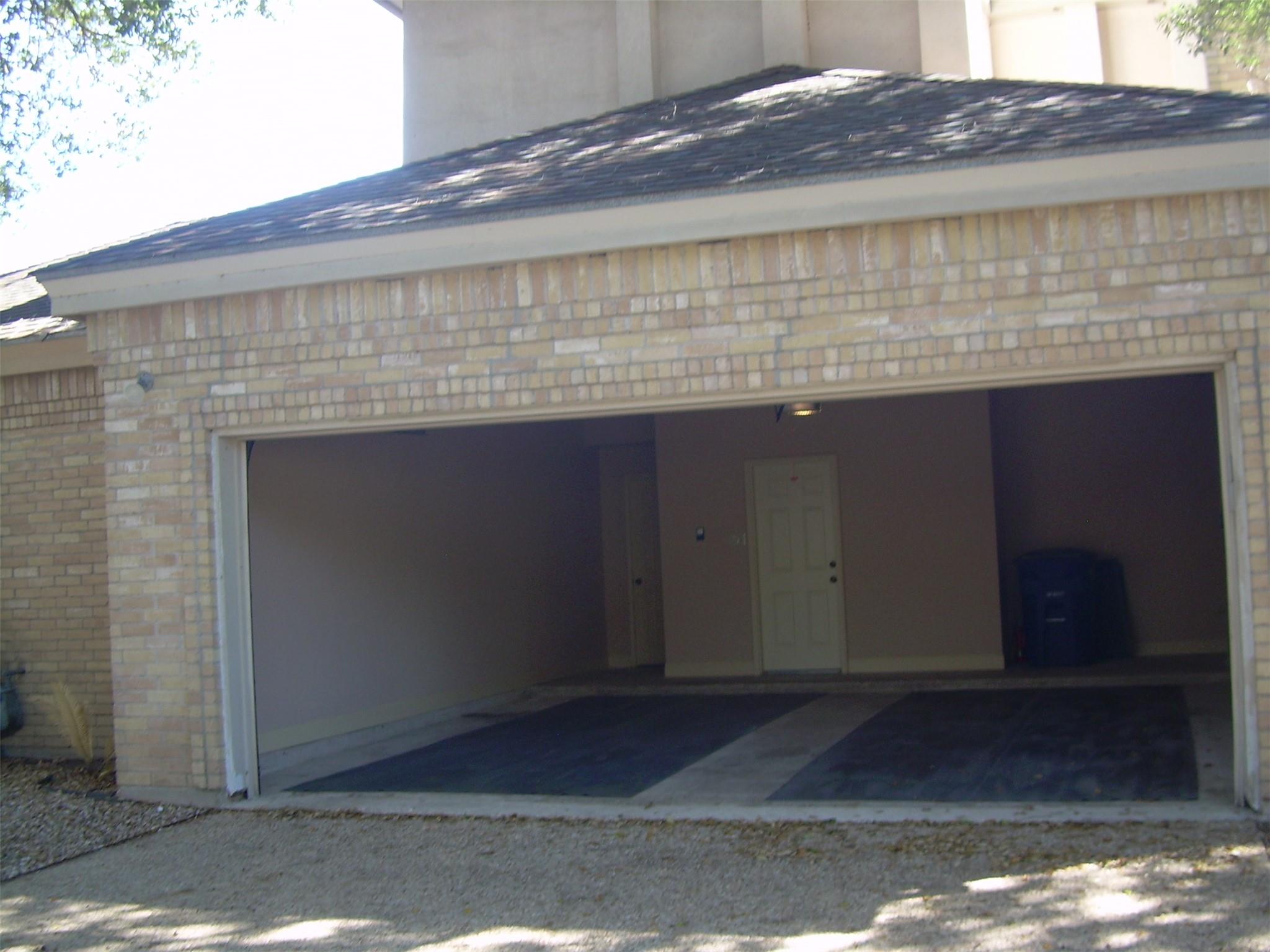 10215 River Plantation Dr # B, Austin, TX 78747