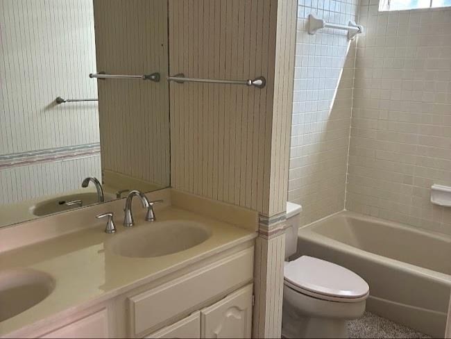 10215 River Plantation Dr # B, Austin, TX 78747