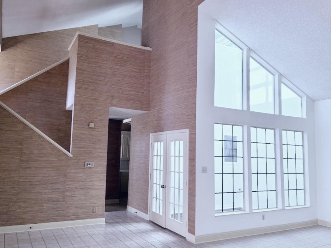 10215 River Plantation Dr # B, Austin, TX 78747