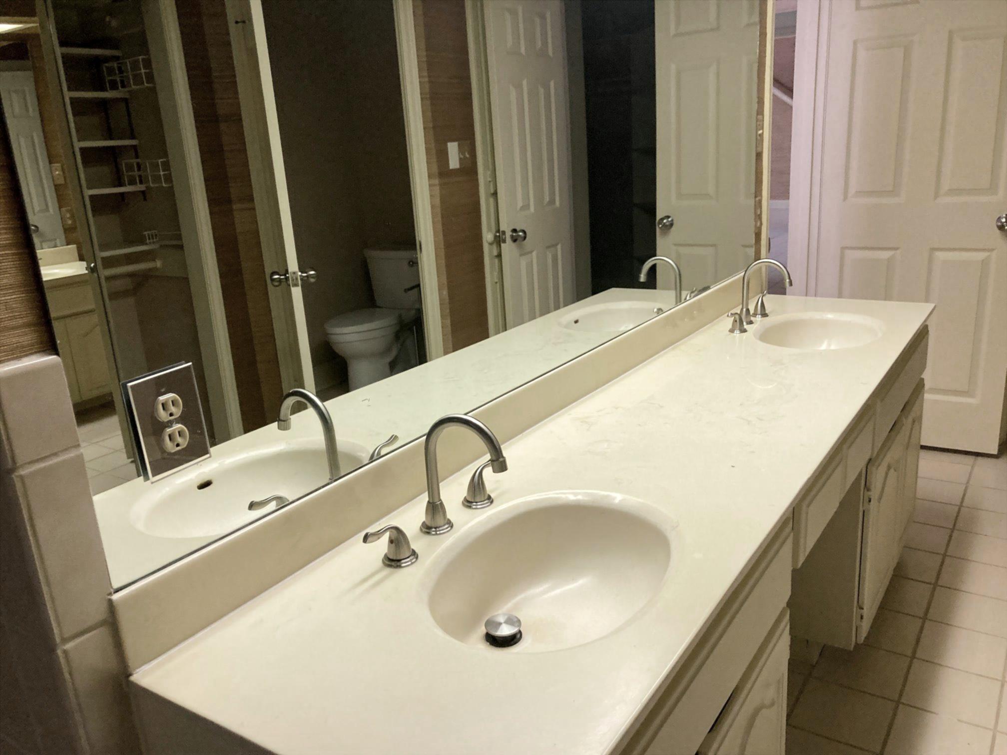 10215 River Plantation Dr # B, Austin, TX 78747