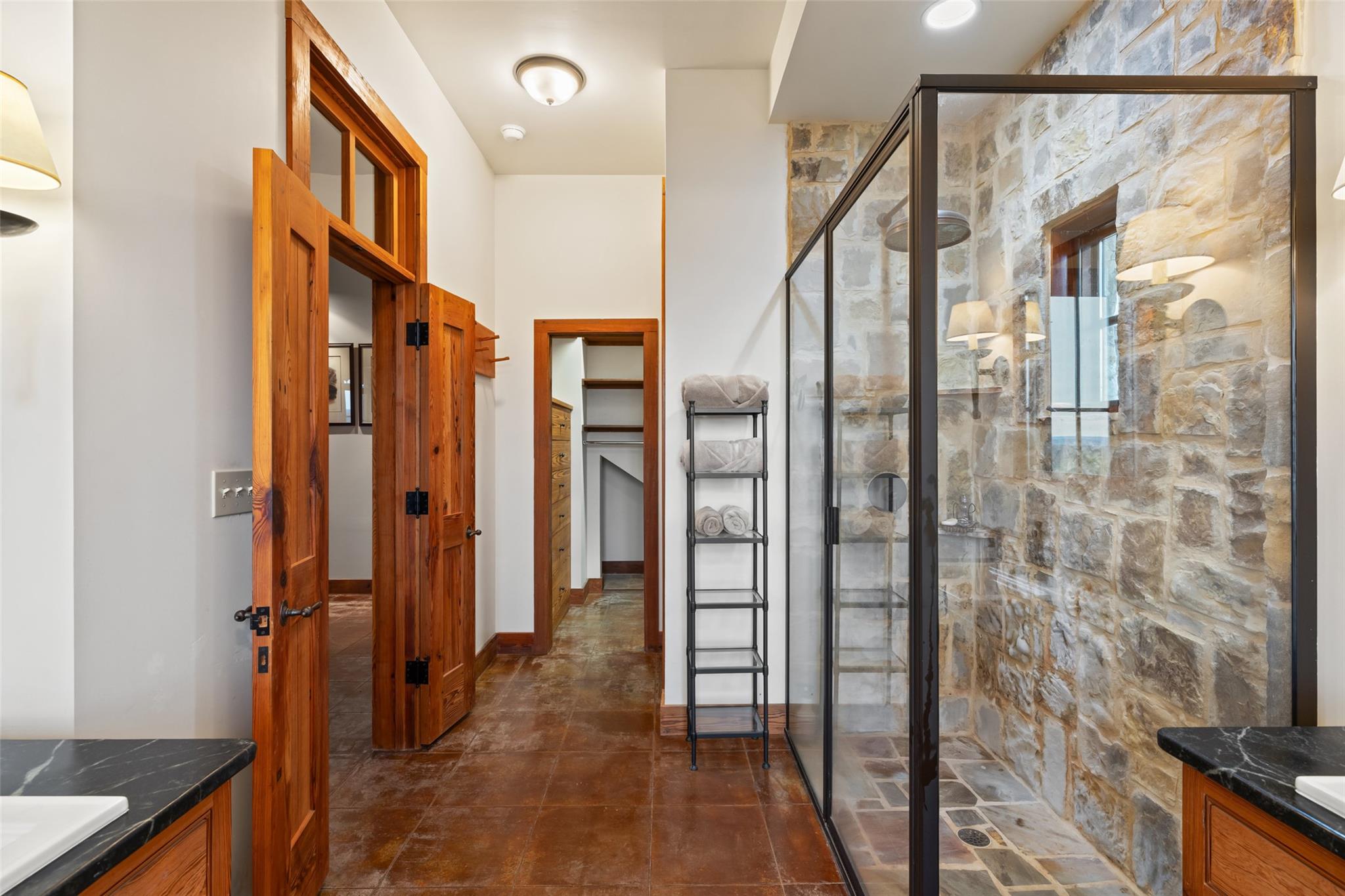 3503 Althaus-Davis Rd, Fredericksburg, TX 78624