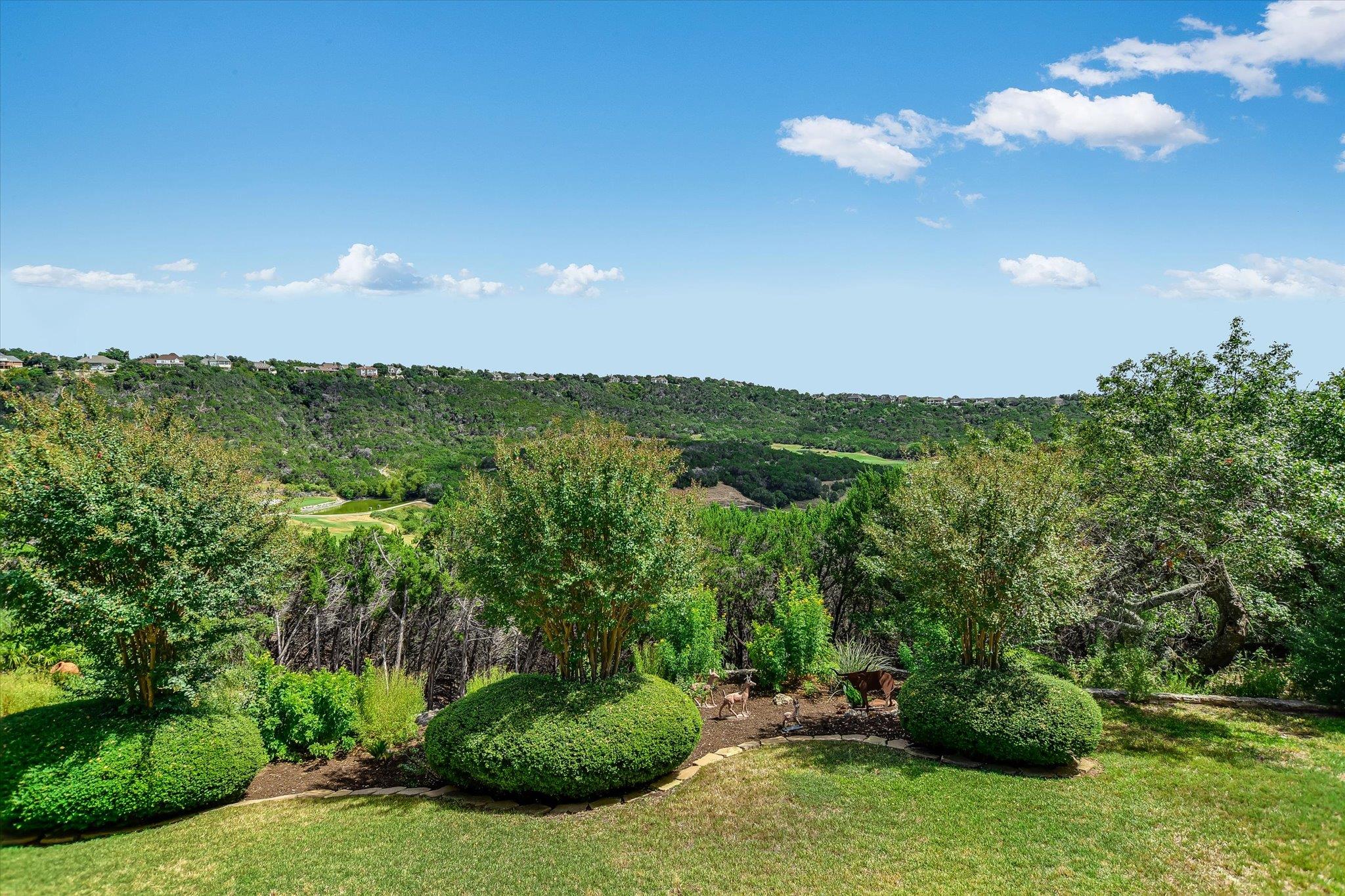 4545 GOLF VISTA Dr, Austin, TX 78730