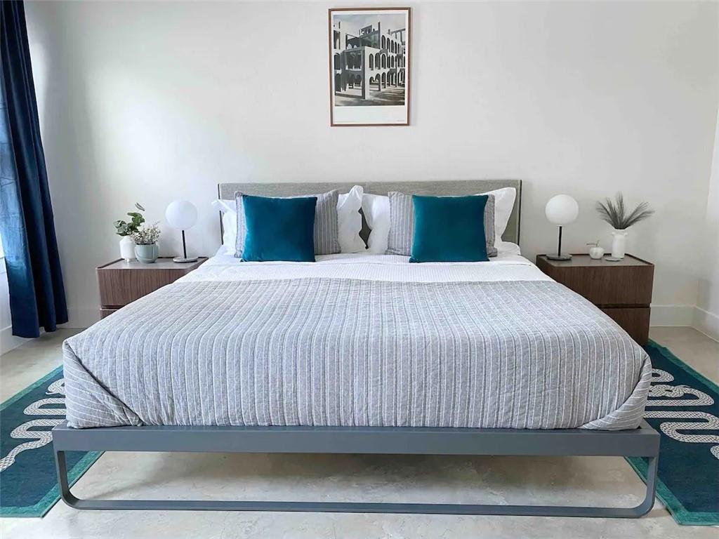 2012 Willow St # B, Austin, TX 78702