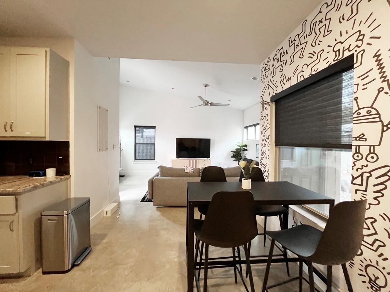 2012 Willow St # B, Austin, TX 78702