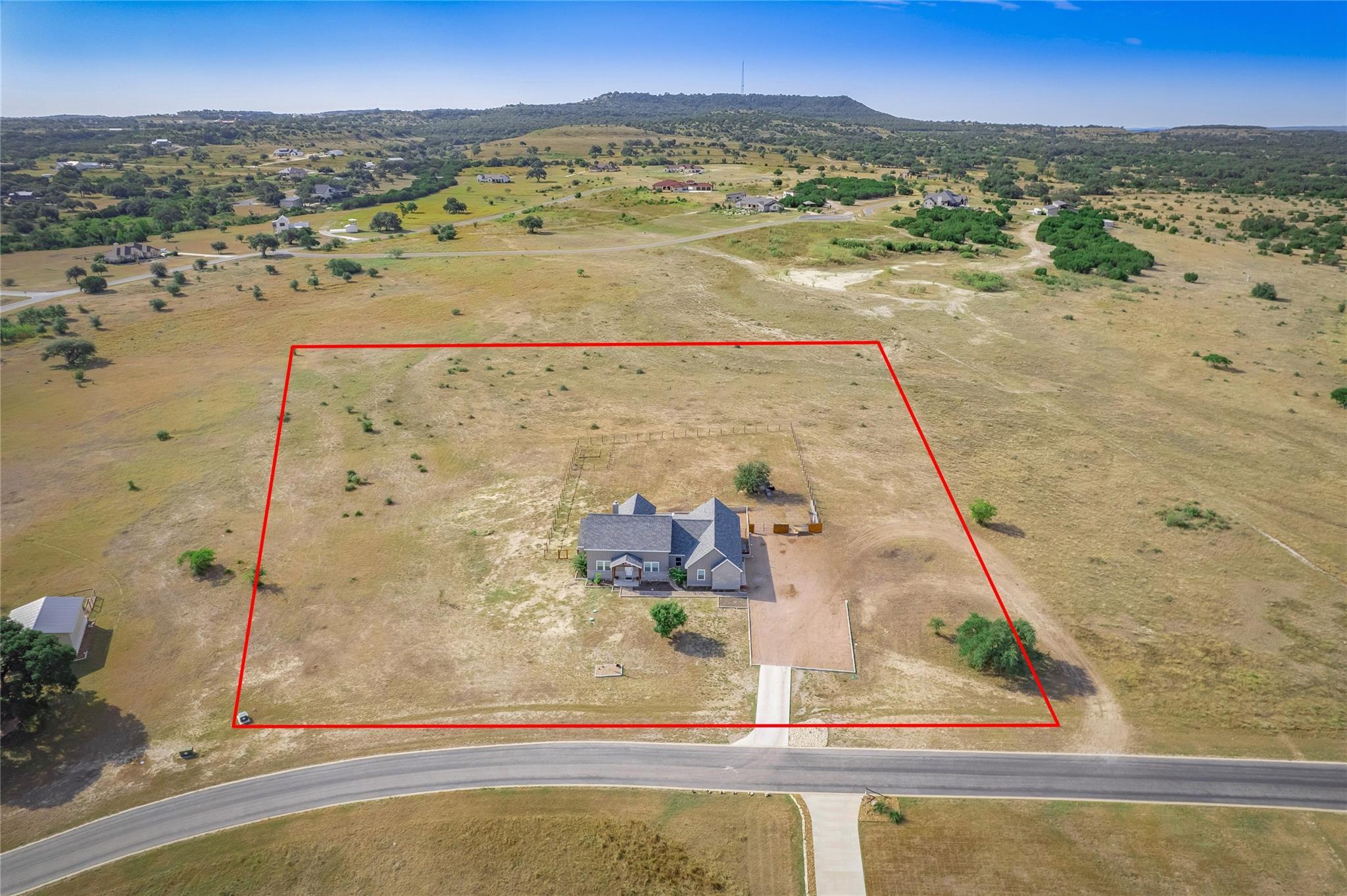 105 Mesa Grande Ct, Marble Falls, TX 78654