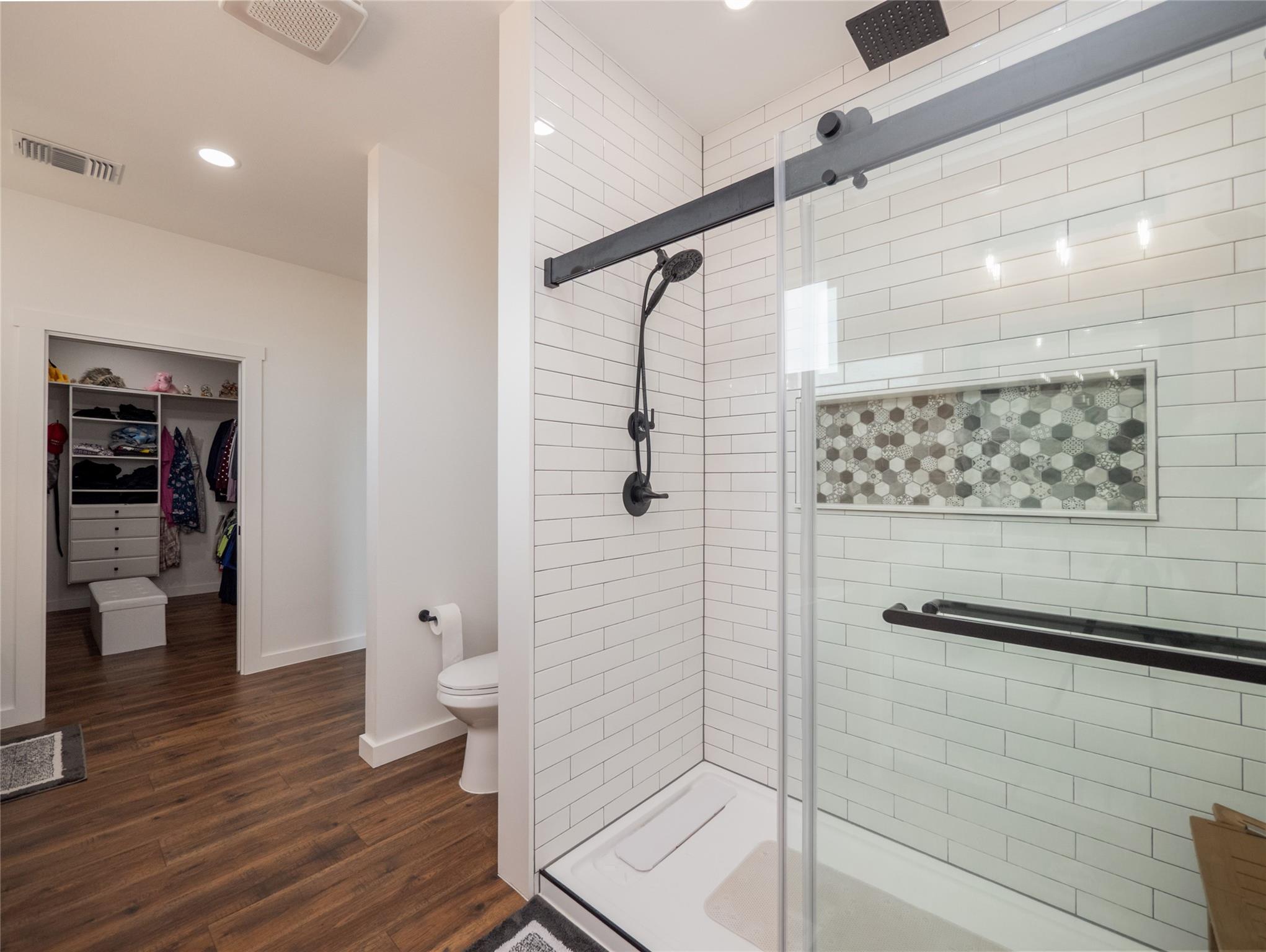 105 Mesa Grande Ct, Marble Falls, TX 78654