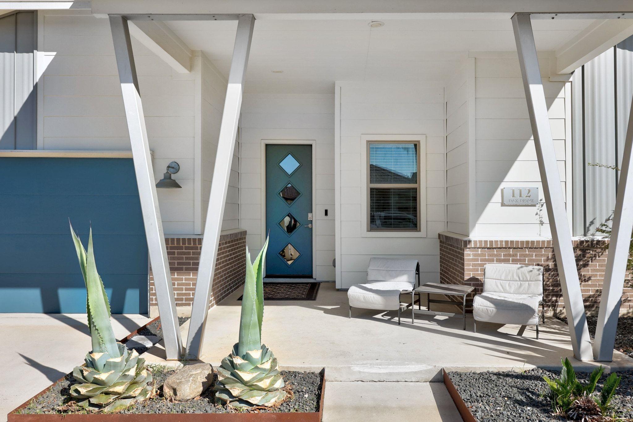 112 Dax Dr, Liberty Hill, TX 78642