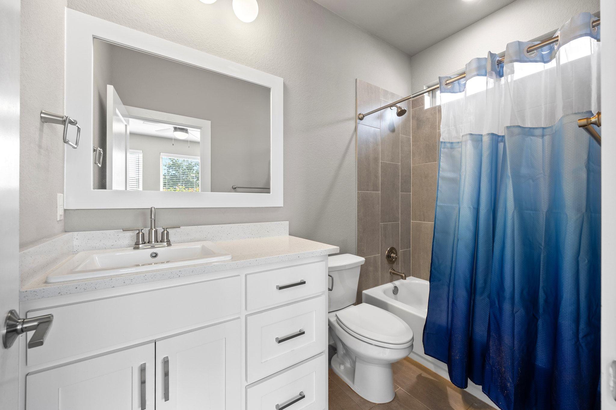 112 Dax Dr, Liberty Hill, TX 78642