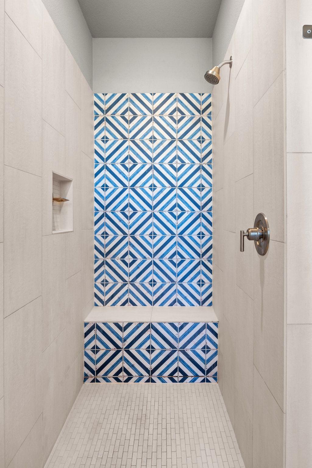 112 Dax Dr, Liberty Hill, TX 78642