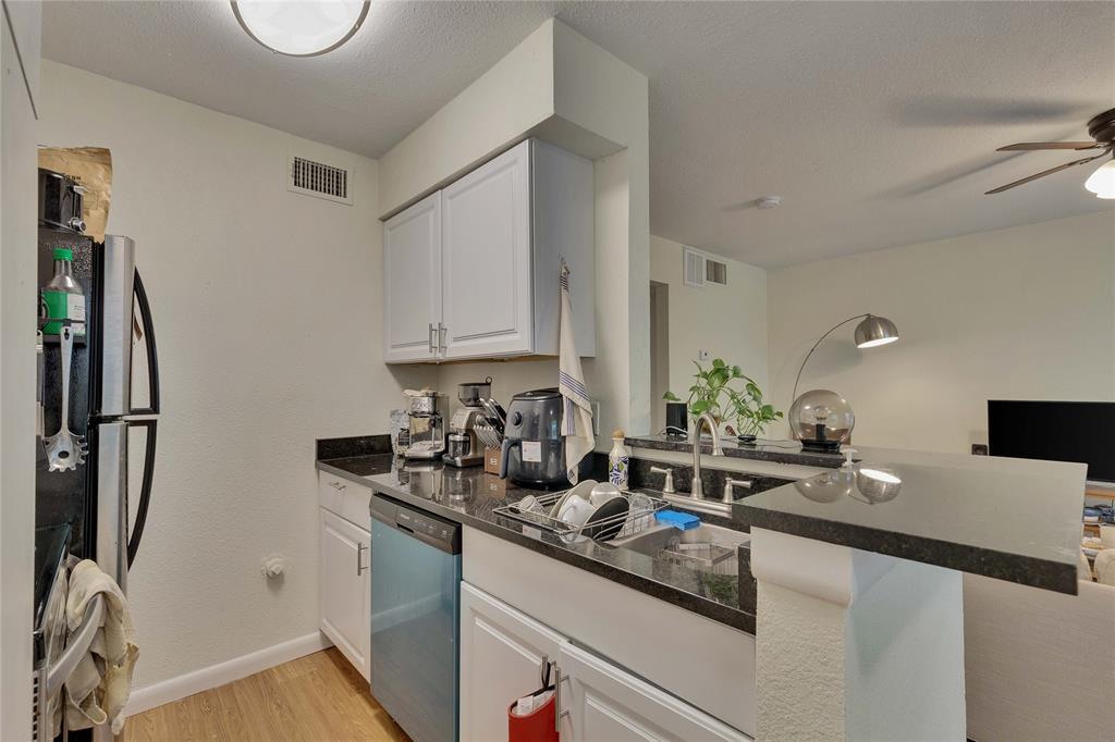 2207 Leon St # 205, Austin, TX 78705