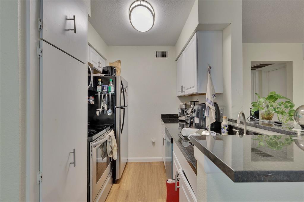 2207 Leon St # 205, Austin, TX 78705