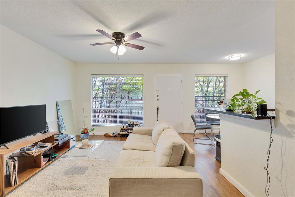 2207 Leon St # 205, Austin, TX 78705