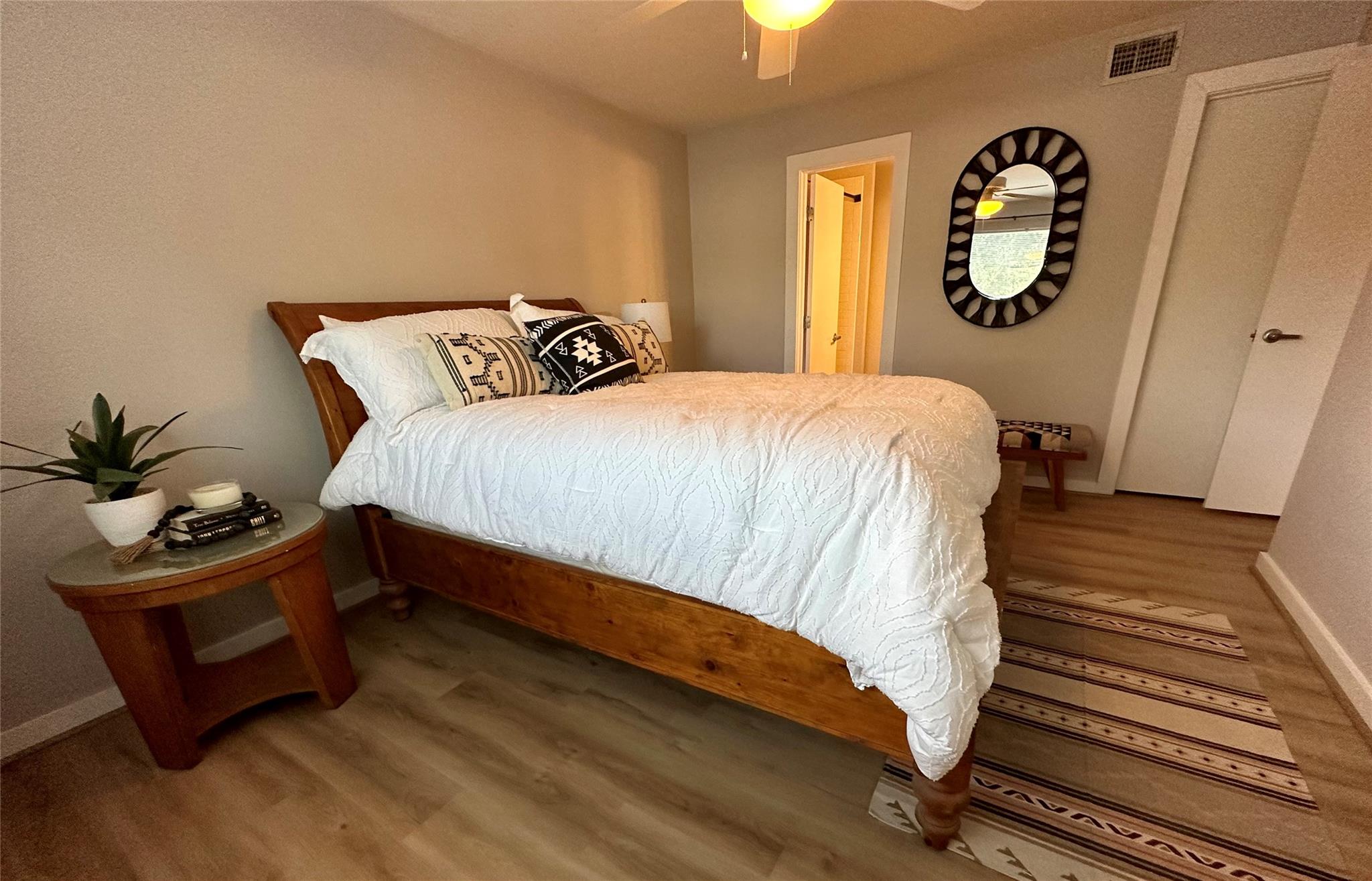 2200 Dickson Dr # 116, Austin, TX 78704