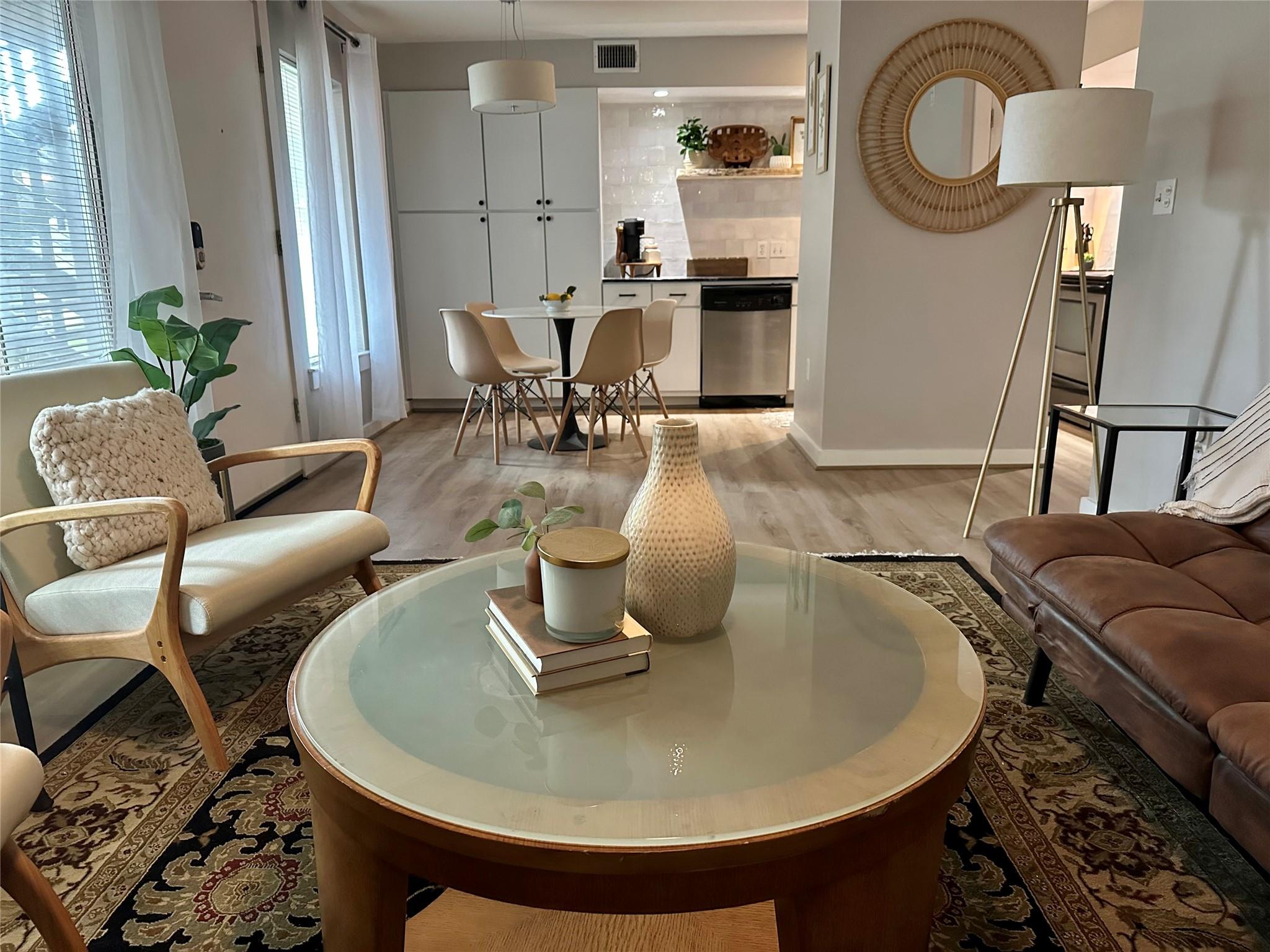 2200 Dickson Dr # 116, Austin, TX 78704