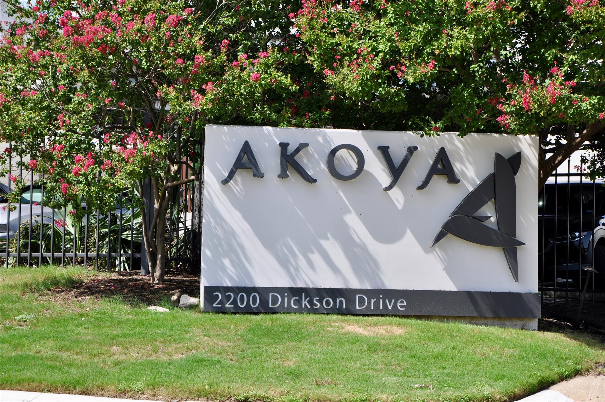 2200 Dickson Dr # 116, Austin, TX 78704