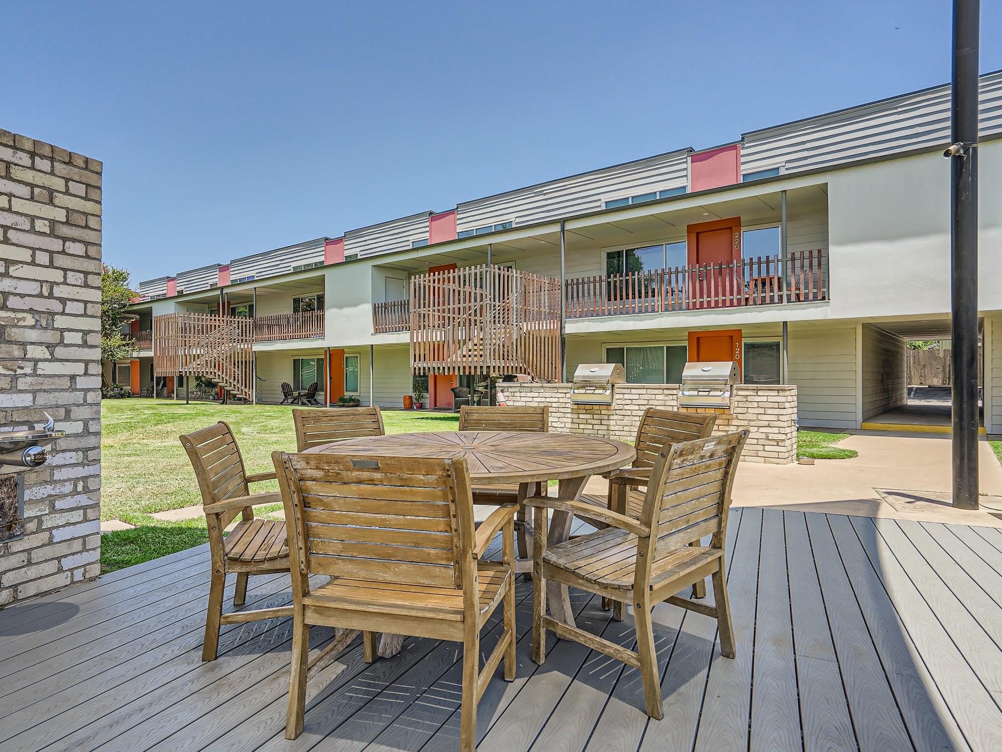 2200 Dickson Dr # 116, Austin, TX 78704