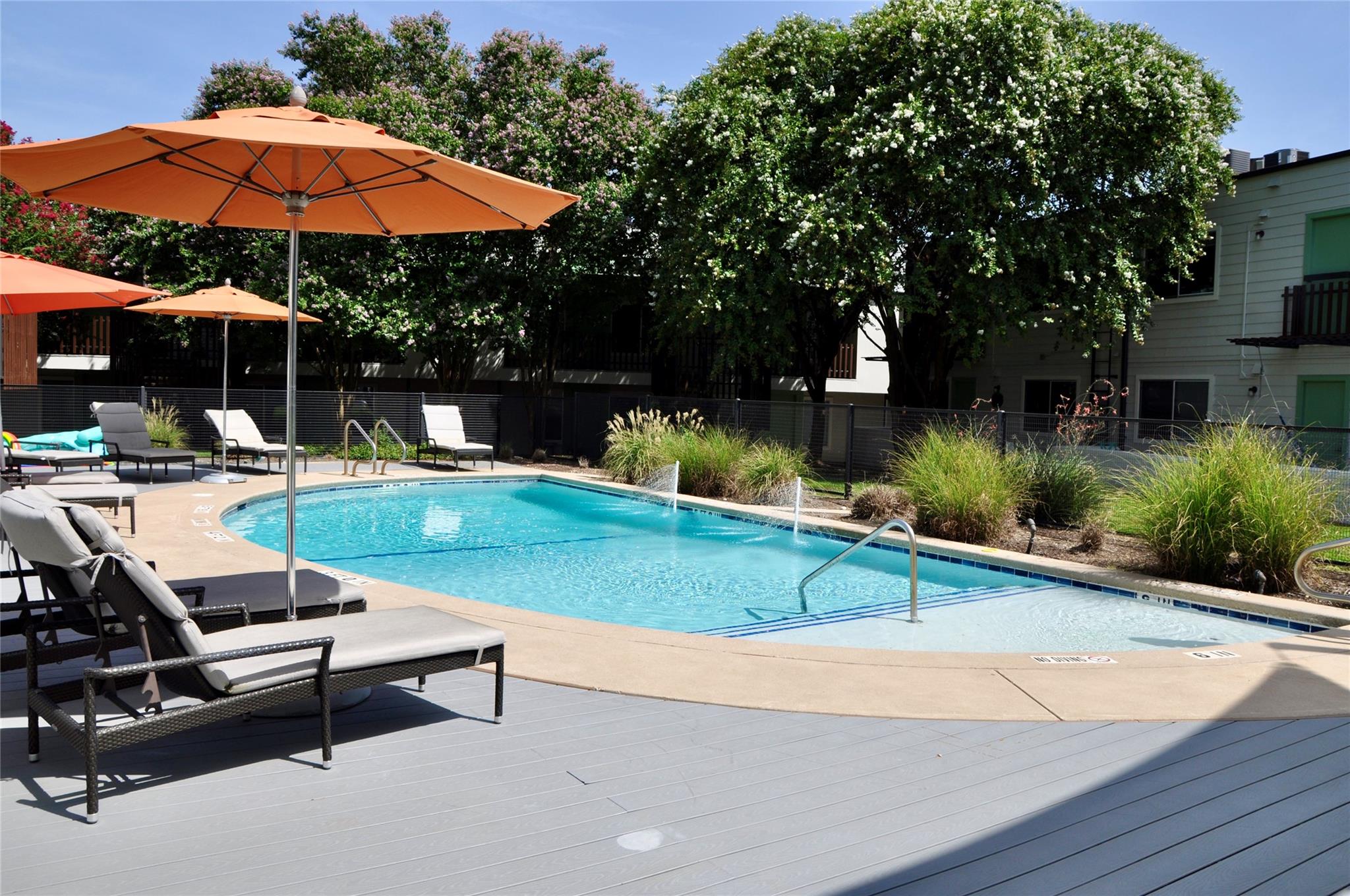 2200 Dickson Dr # 116, Austin, TX 78704