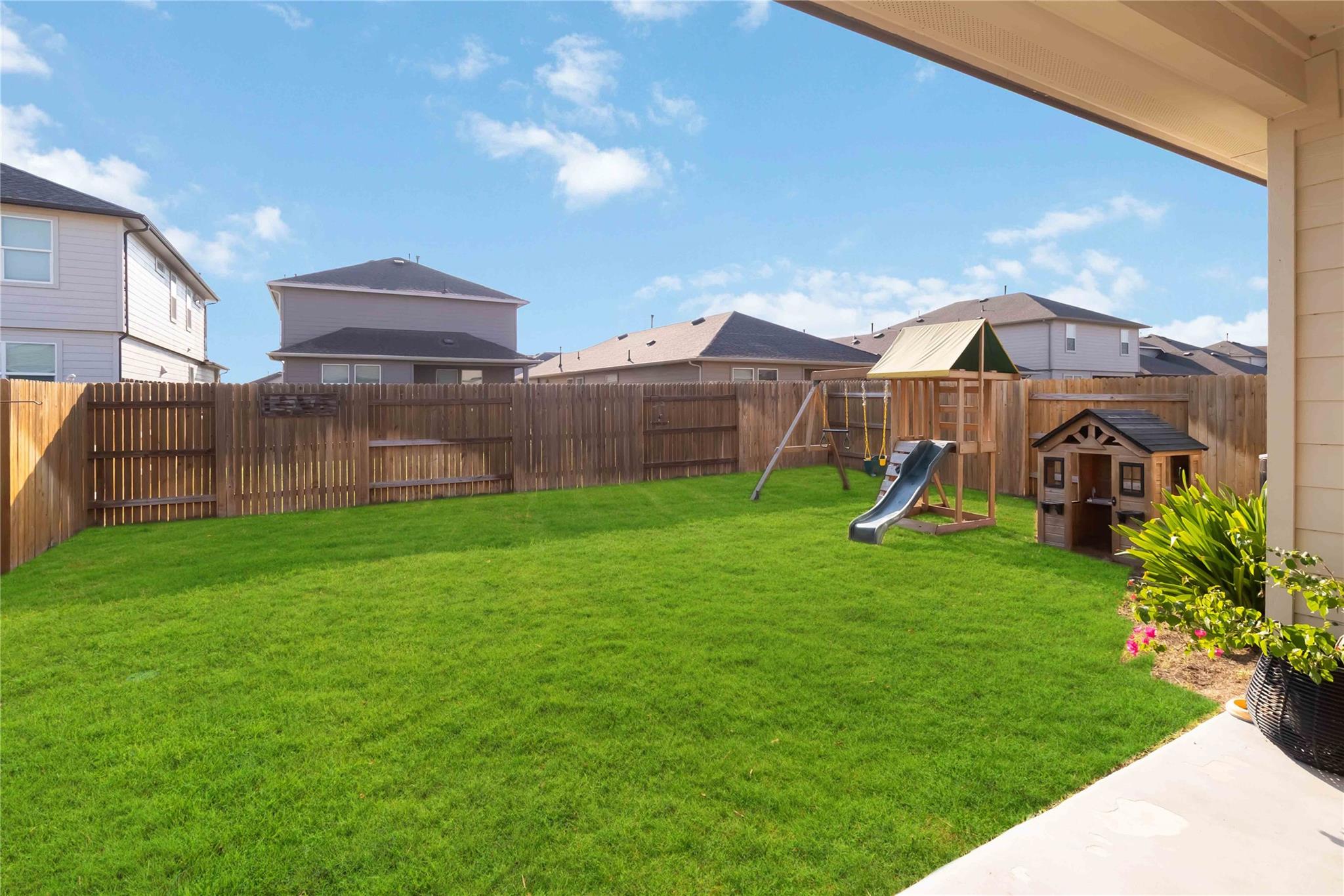 103 Mariners Lndg, Bastrop, TX 78602