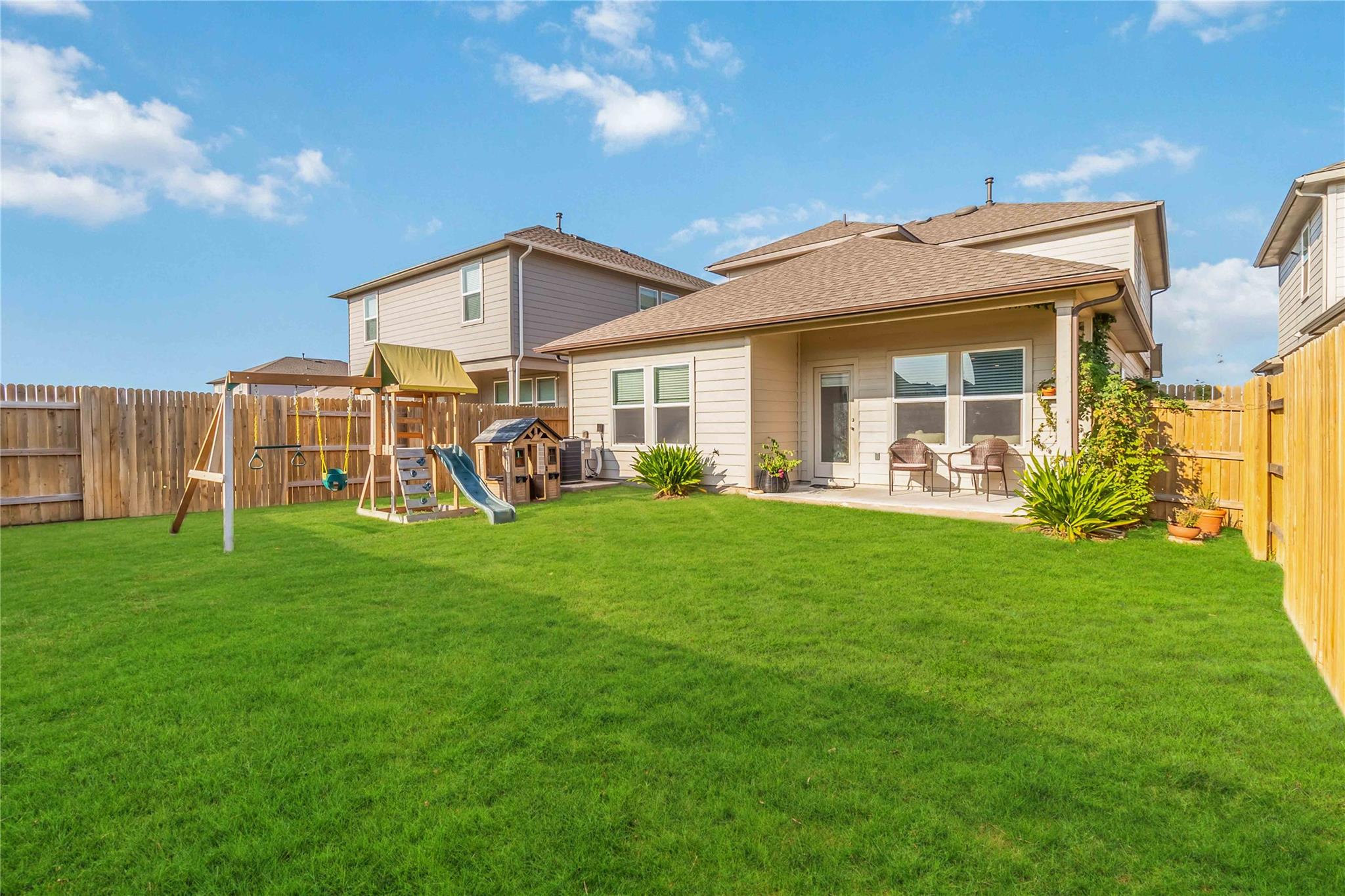 103 Mariners Lndg, Bastrop, TX 78602