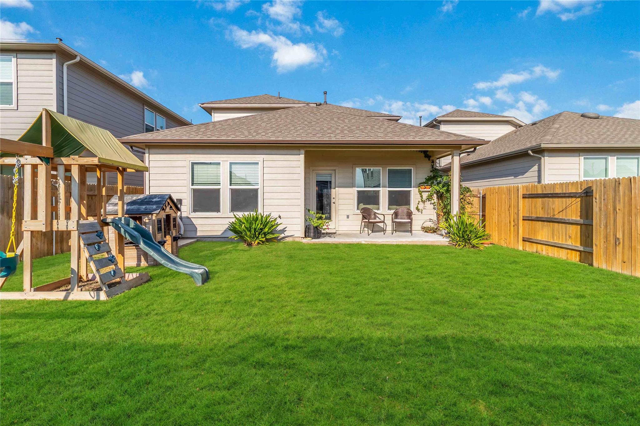 103 Mariners Lndg, Bastrop, TX 78602