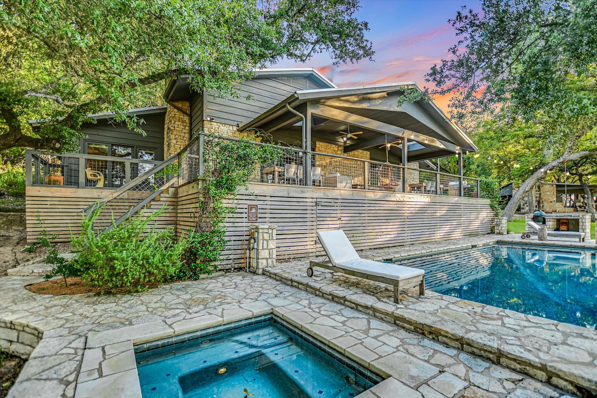 1121 Hidden Valley Rd, Wimberley, TX 78676