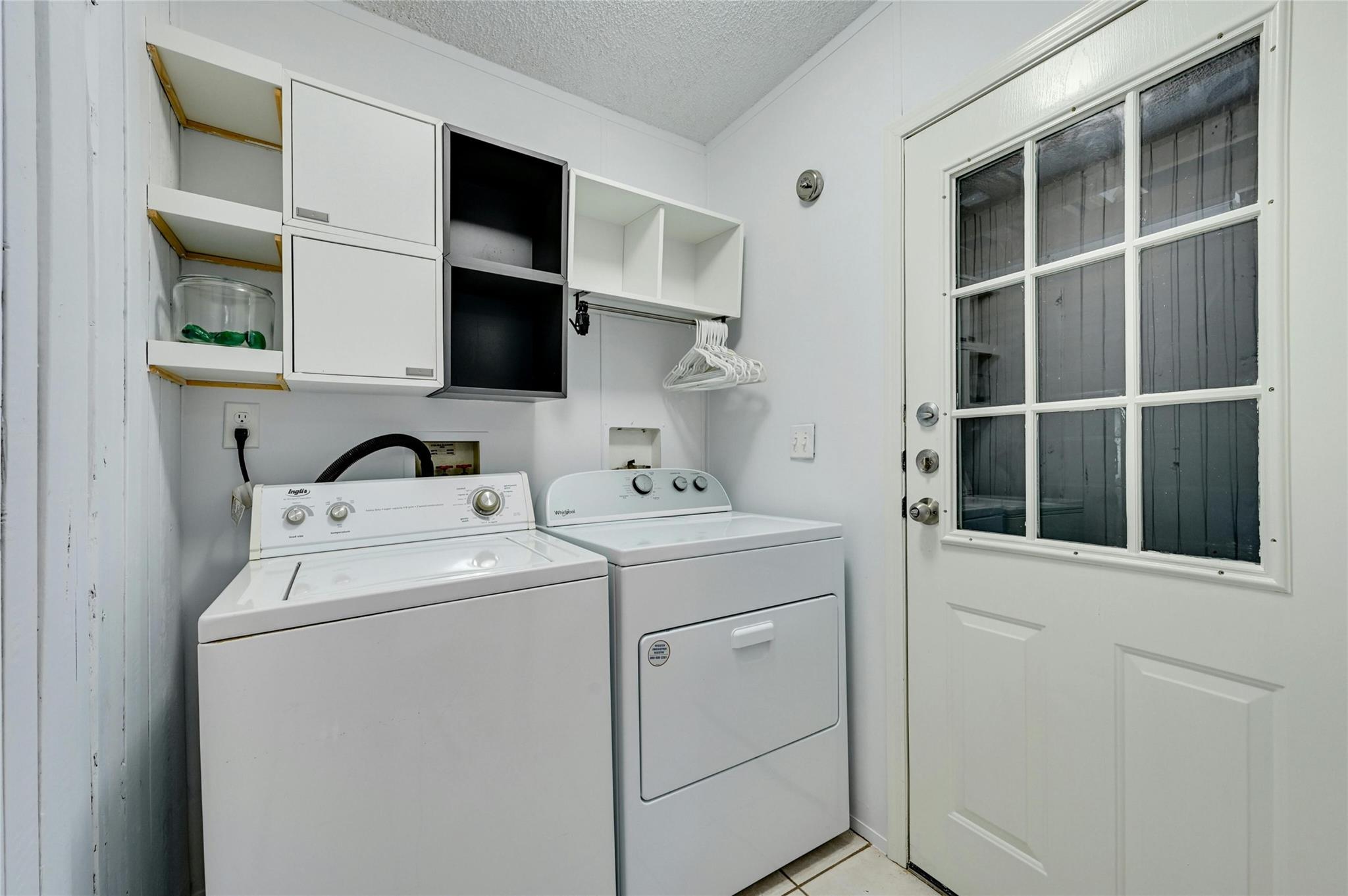 1619 J J Seabrook Dr, Austin, TX 78721