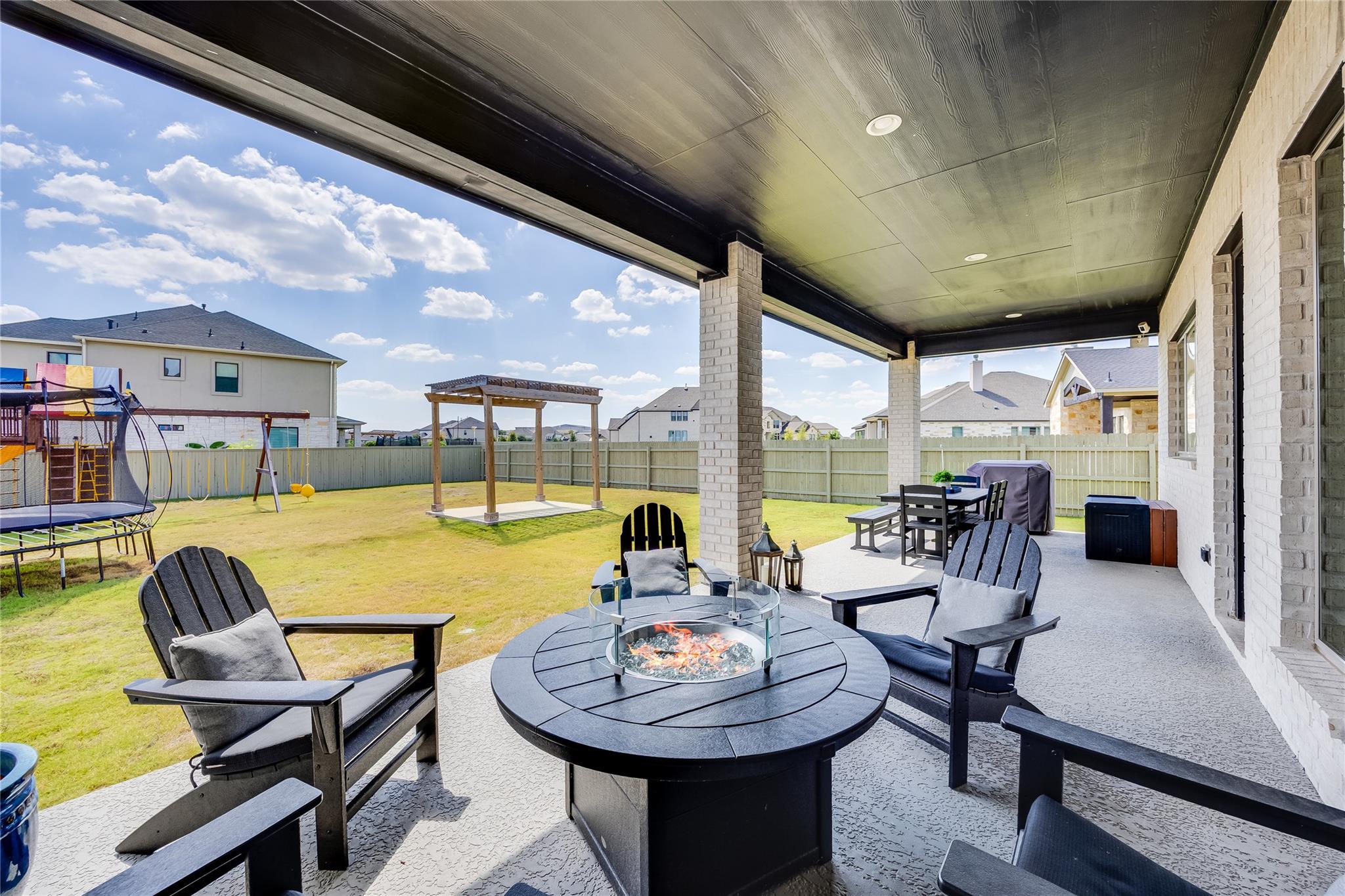 501 Sierra Lisa Cv, Liberty Hill, TX 78642