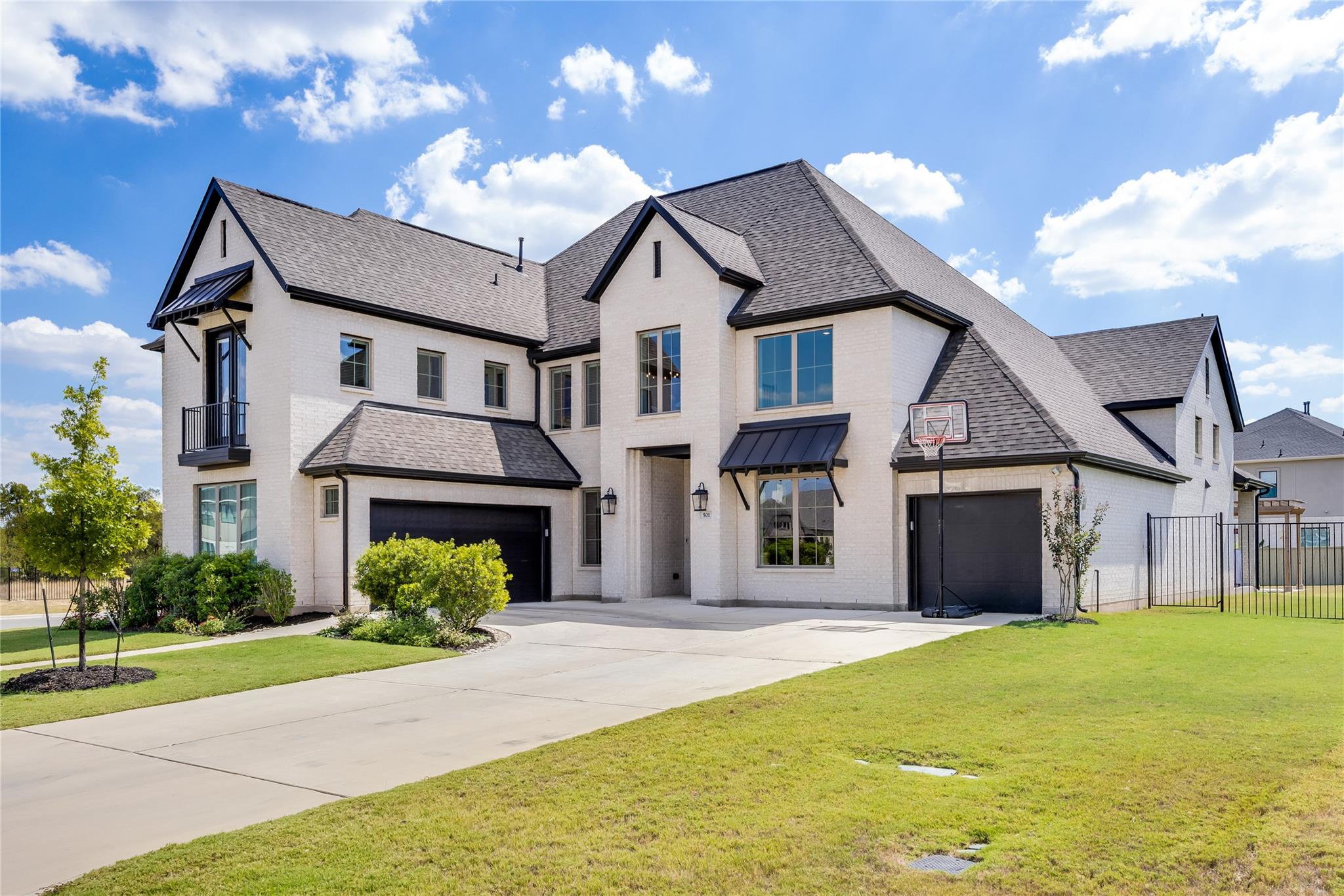 501 Sierra Lisa Cv, Liberty Hill, TX 78642