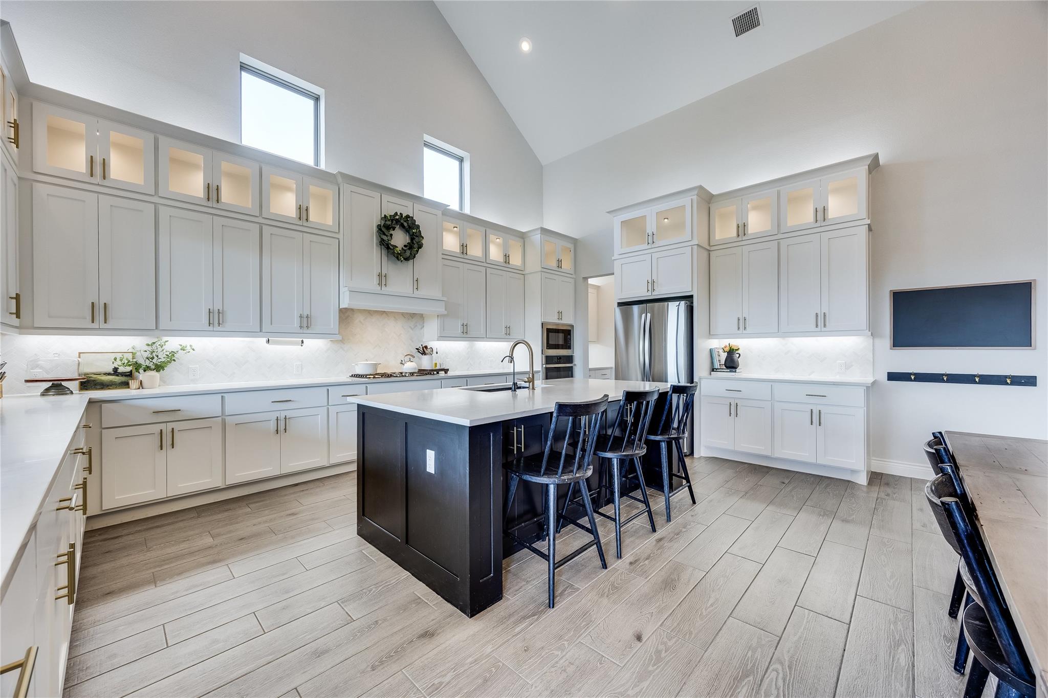 501 Sierra Lisa Cv, Liberty Hill, TX 78642