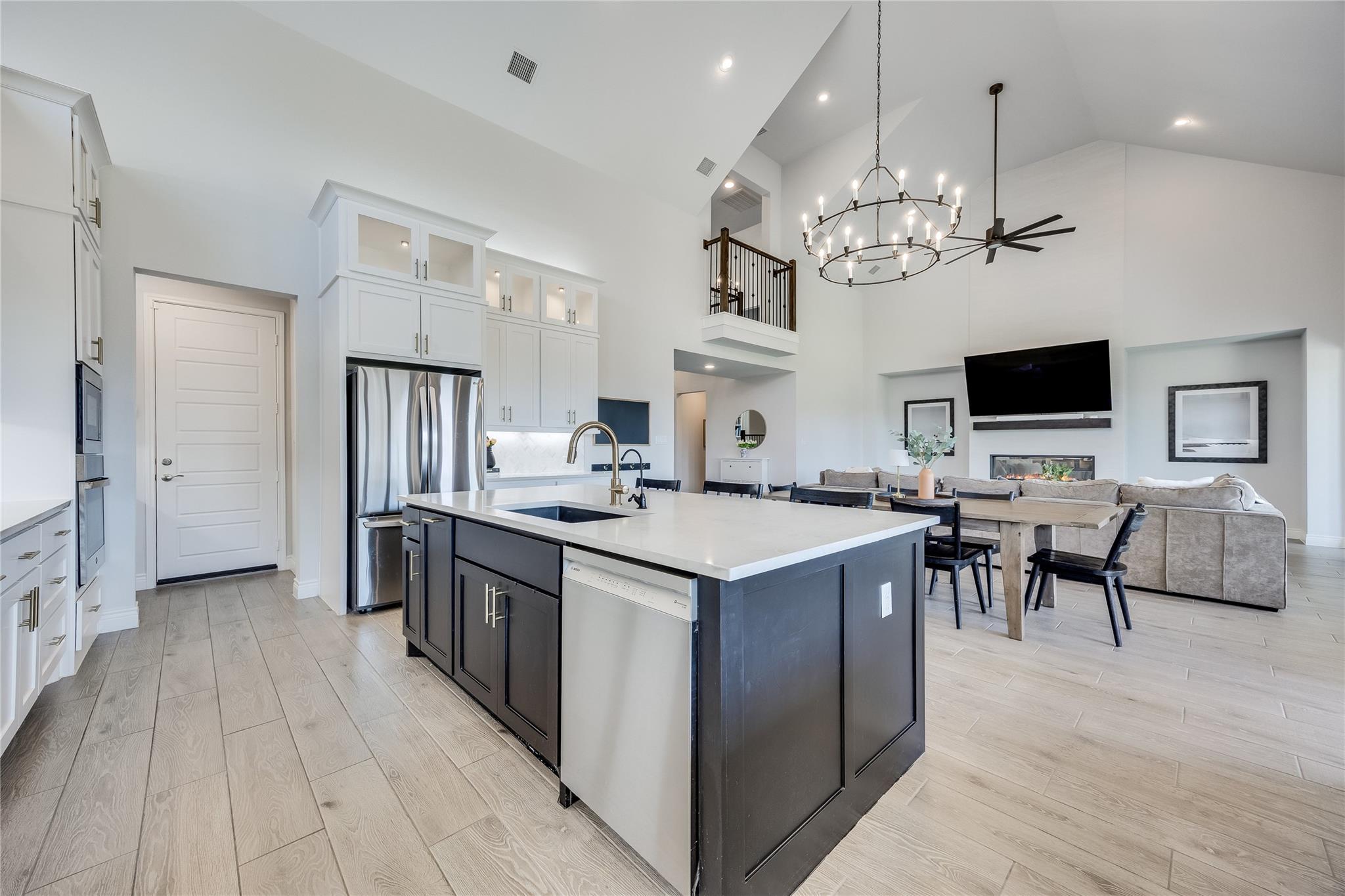 501 Sierra Lisa Cv, Liberty Hill, TX 78642