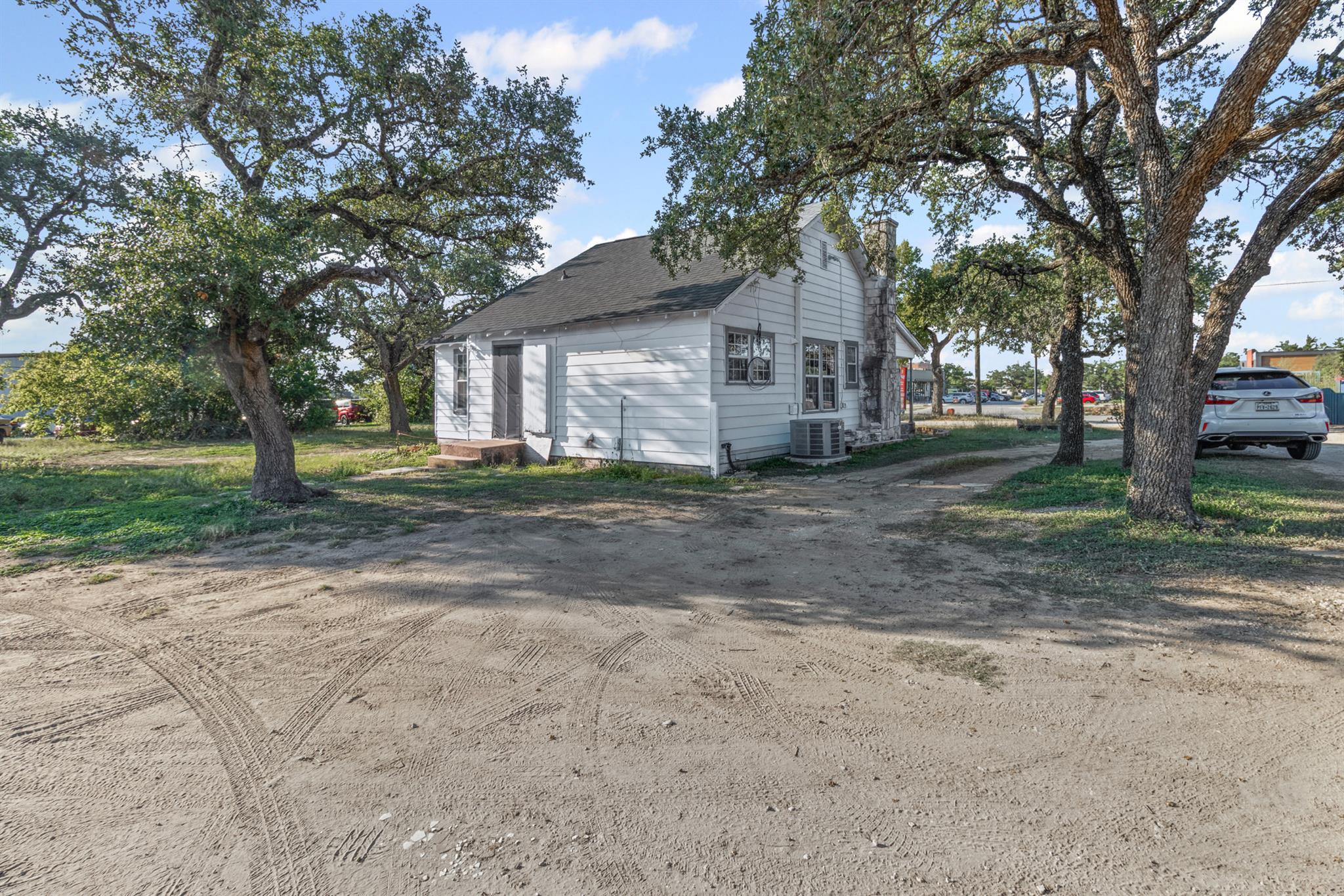 13002 W State Highway 29 Highway, Liberty Hill, TX 78642