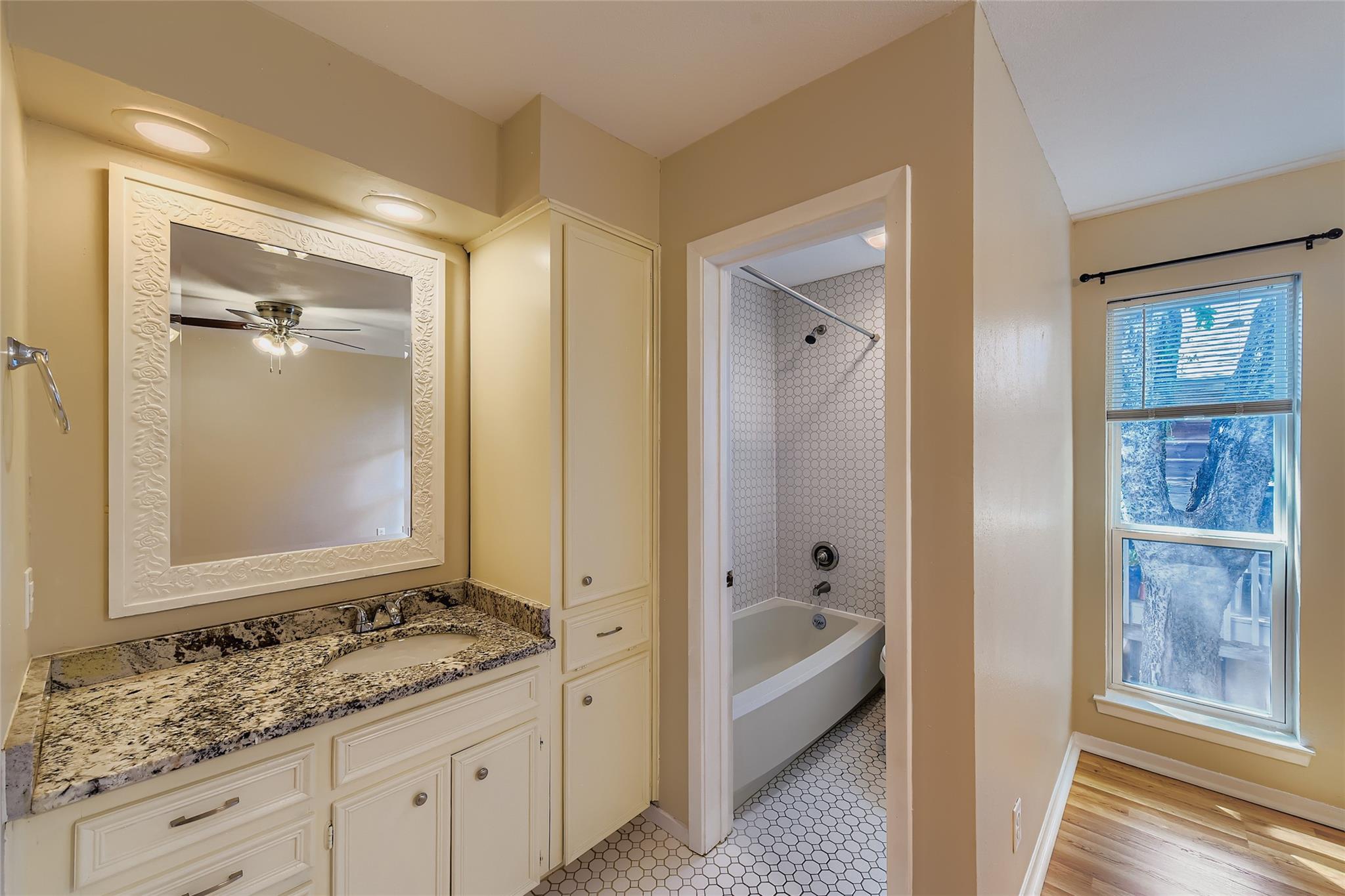 5604 Woodrow Ave # 3, Austin, TX 78756