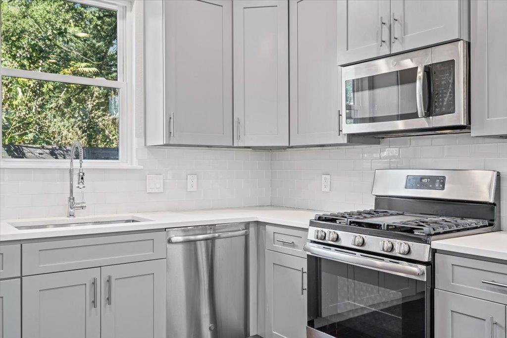 706 SHORT KEMP St # 2, Austin, TX 78741