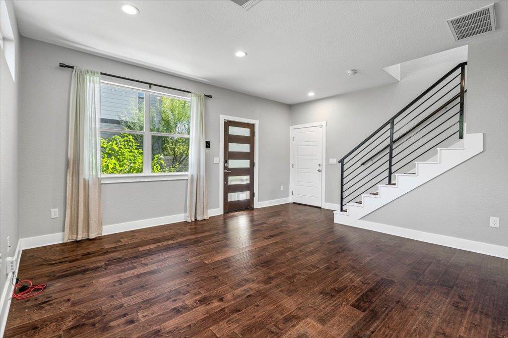 706 SHORT KEMP St # 2, Austin, TX 78741