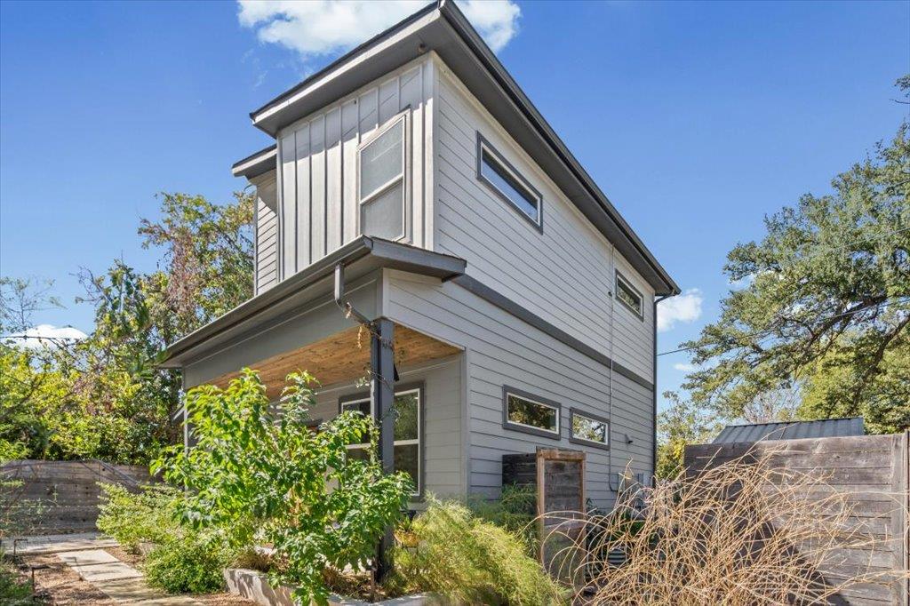 706 SHORT KEMP St # 2, Austin, TX 78741