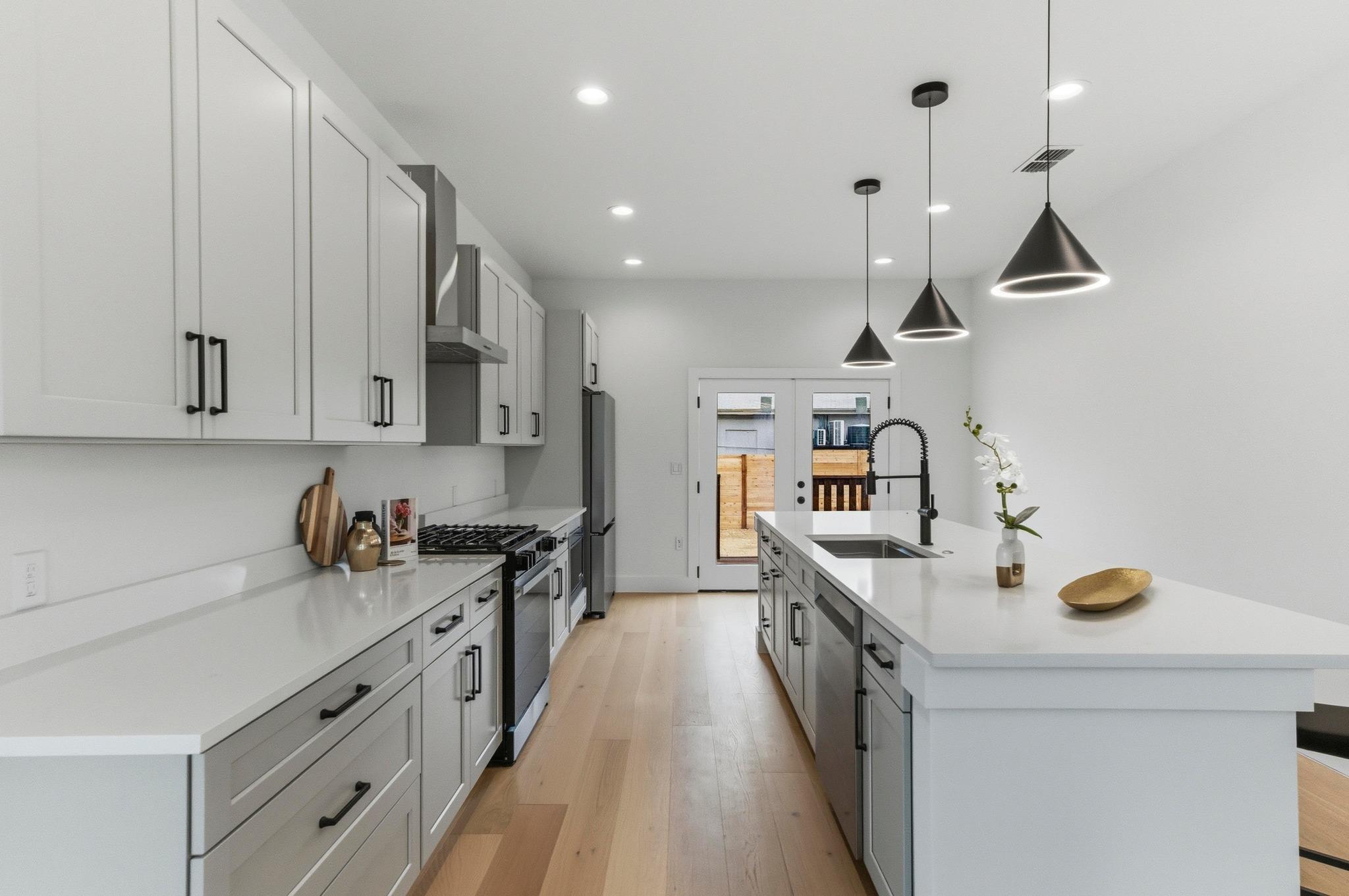 1197 Coleto St, Austin, TX 78702