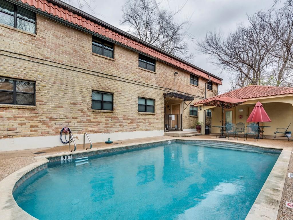 407 E 45th St # 216, Austin, TX 78751