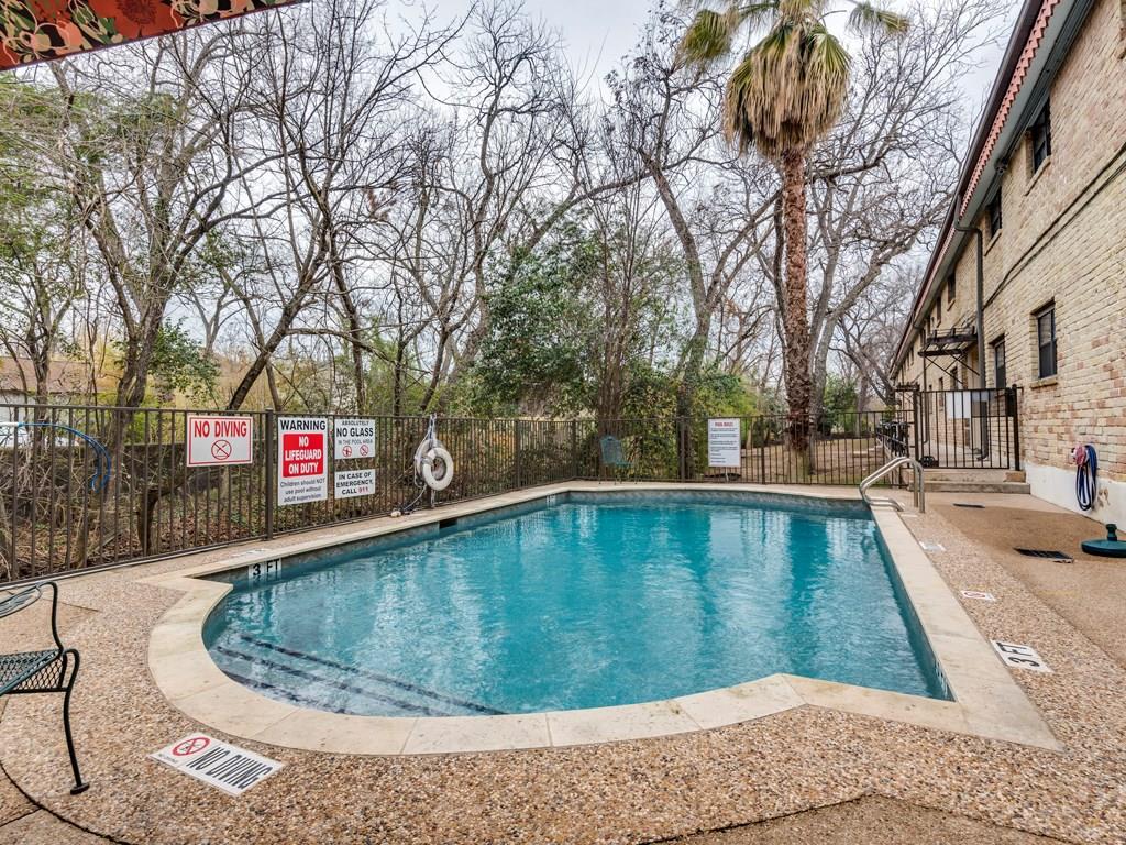 407 E 45th St # 216, Austin, TX 78751