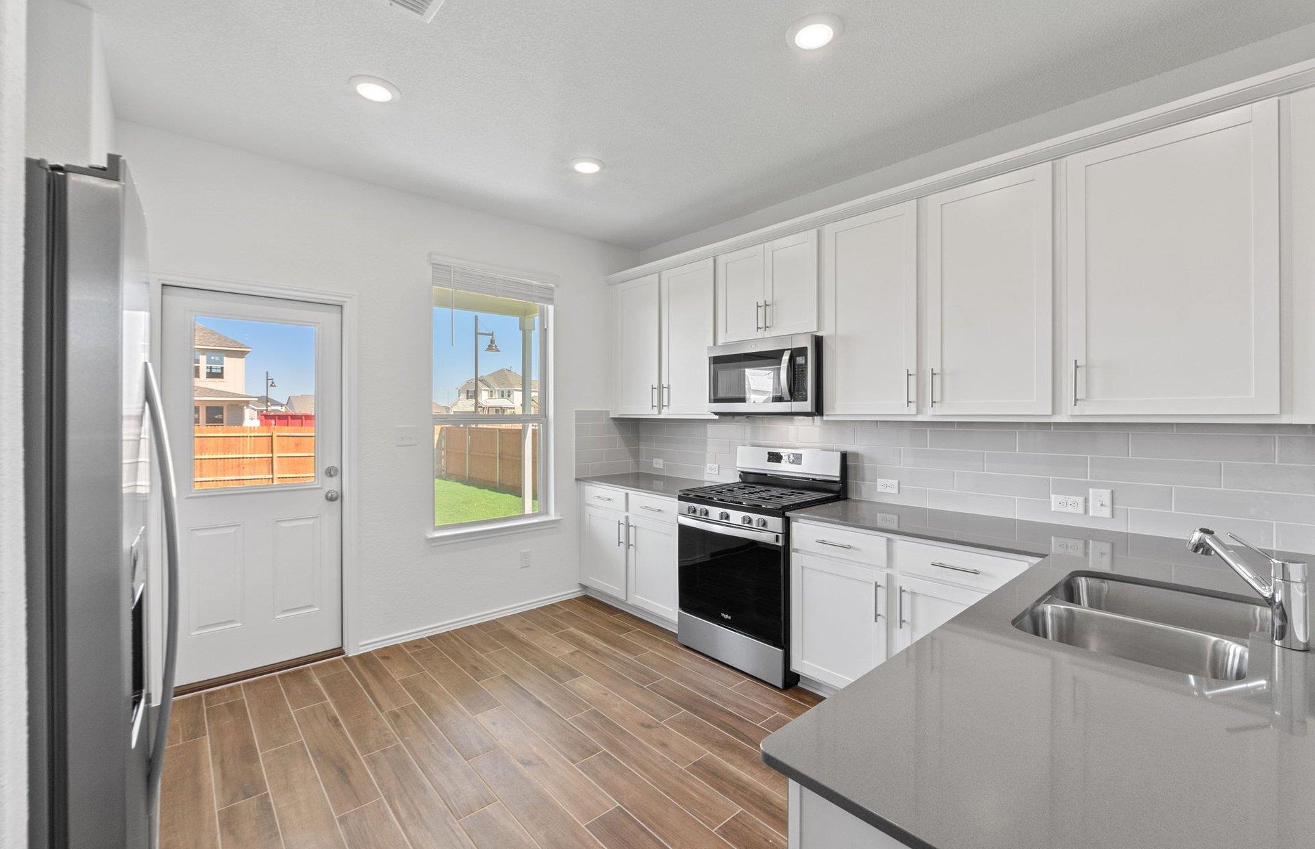 145 Ventura Dr, Liberty Hill, TX 78642