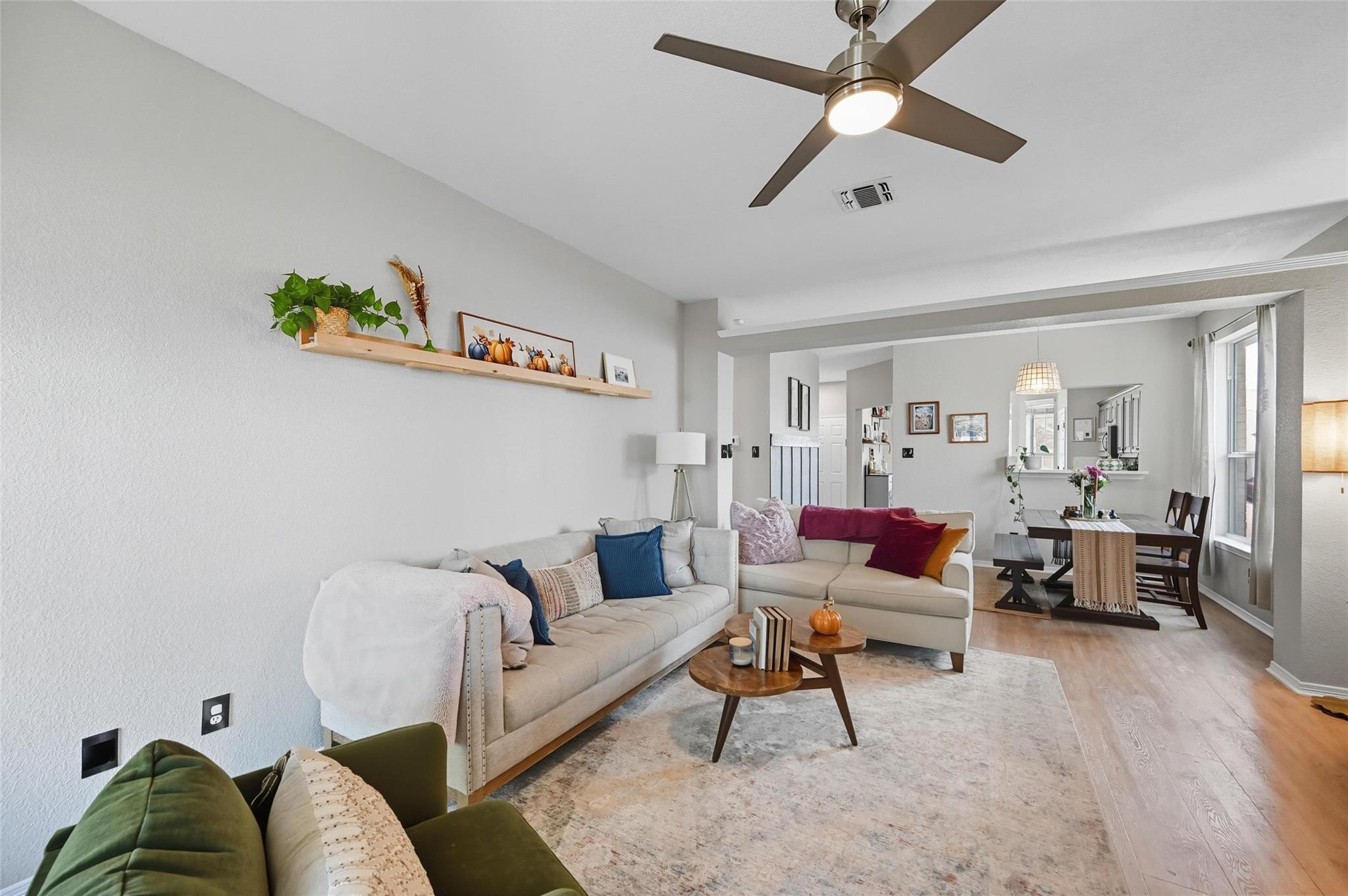 10312 Nelson Dr, Benbrook, TX 76126