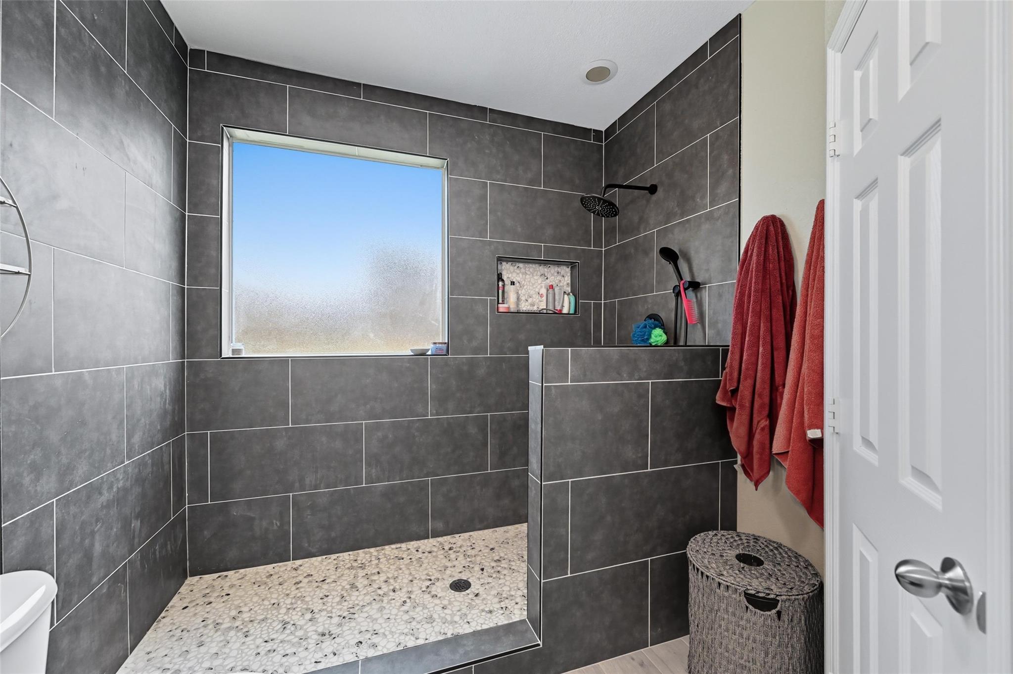 10312 Nelson Dr, Benbrook, TX 76126