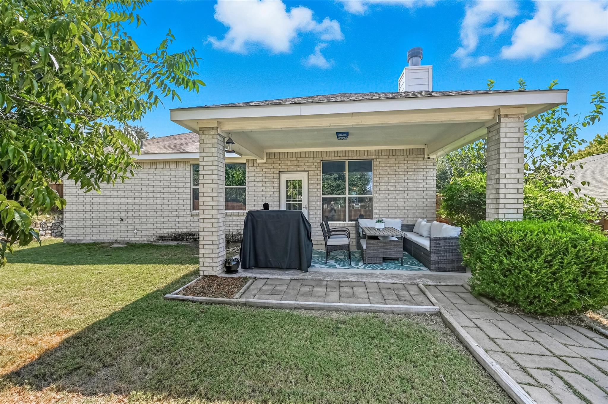 10312 Nelson Dr, Benbrook, TX 76126