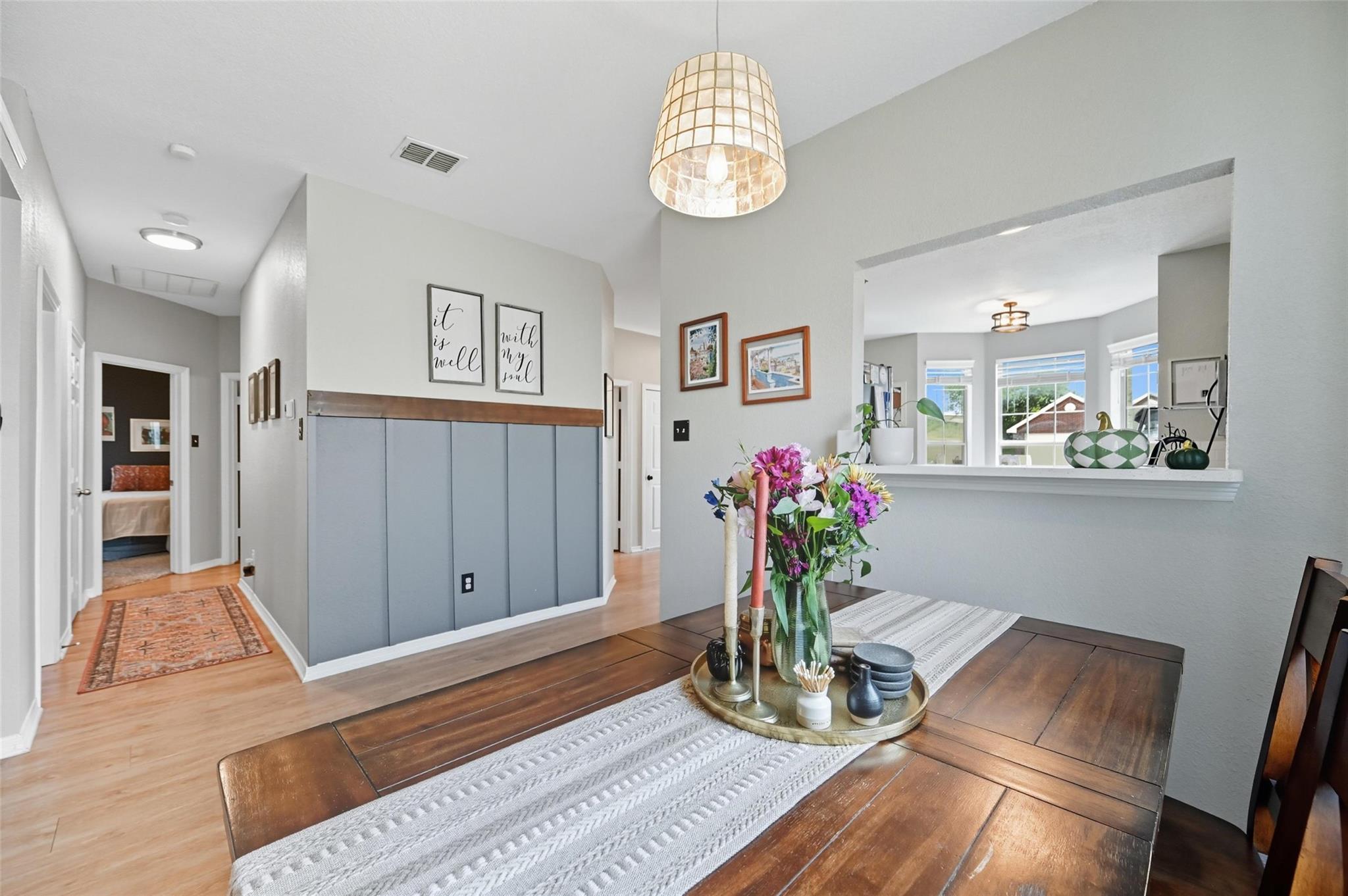 10312 Nelson Dr, Benbrook, TX 76126