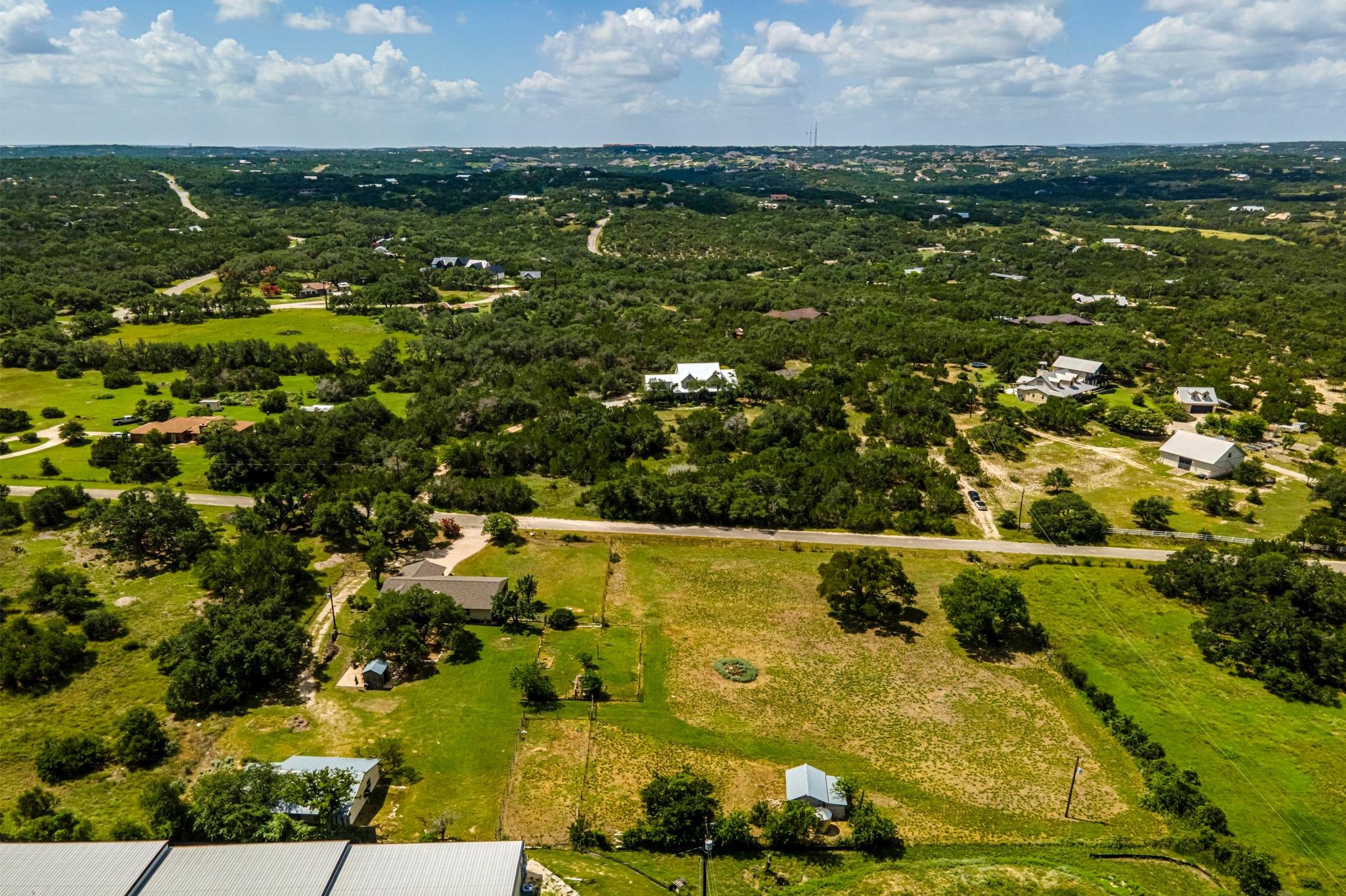 190 Carol Ann Dr, Austin, TX 78737